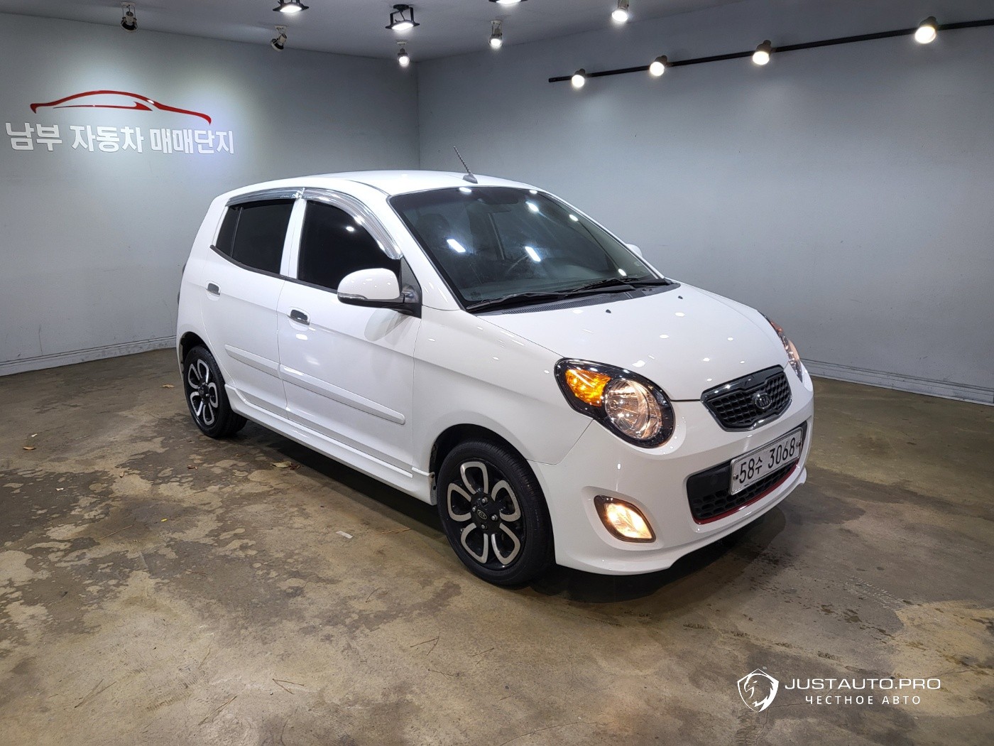 Автомобиль Kia morning