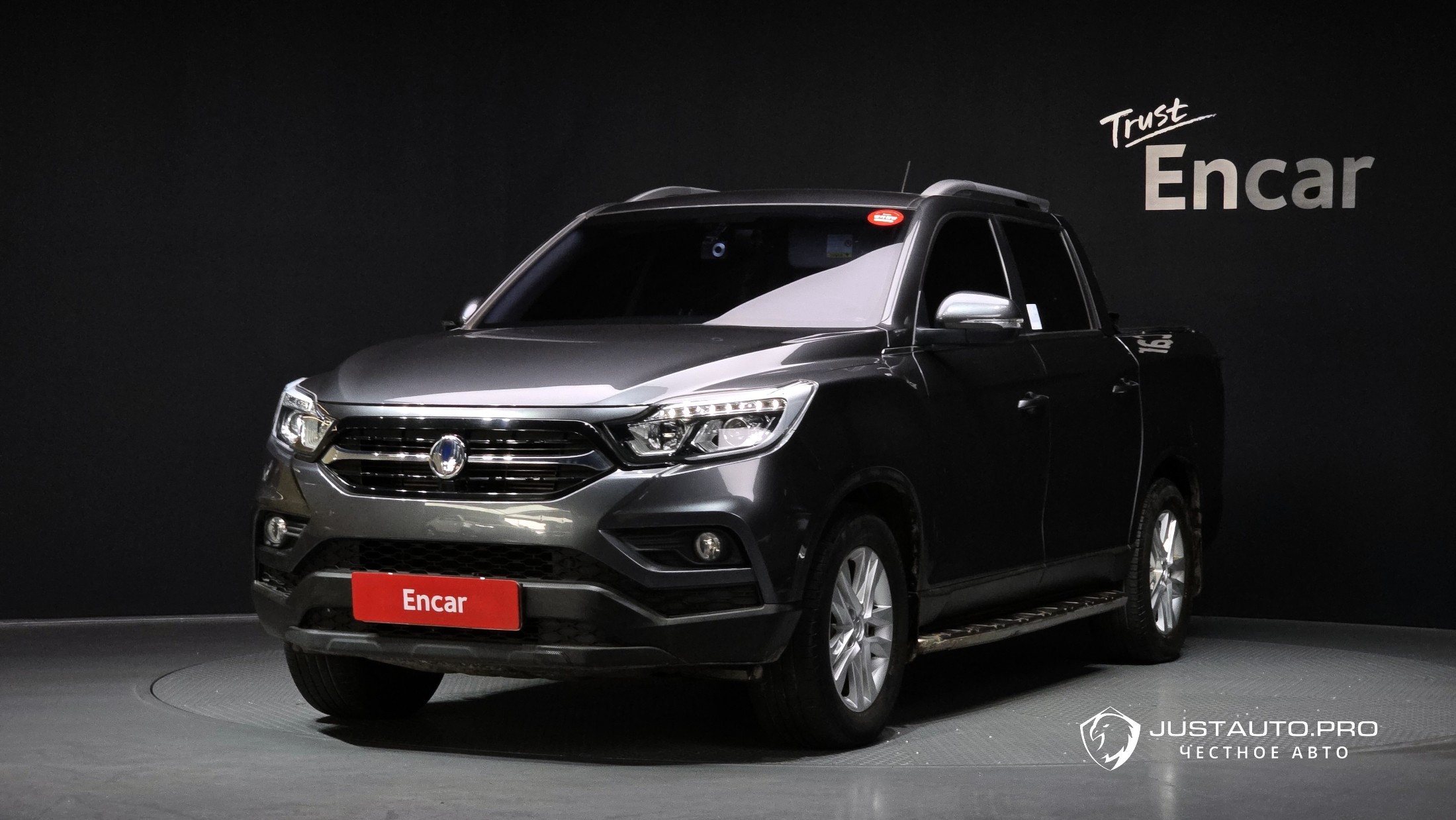 Автомобиль KG_Mobility_Ssangyong Rexton