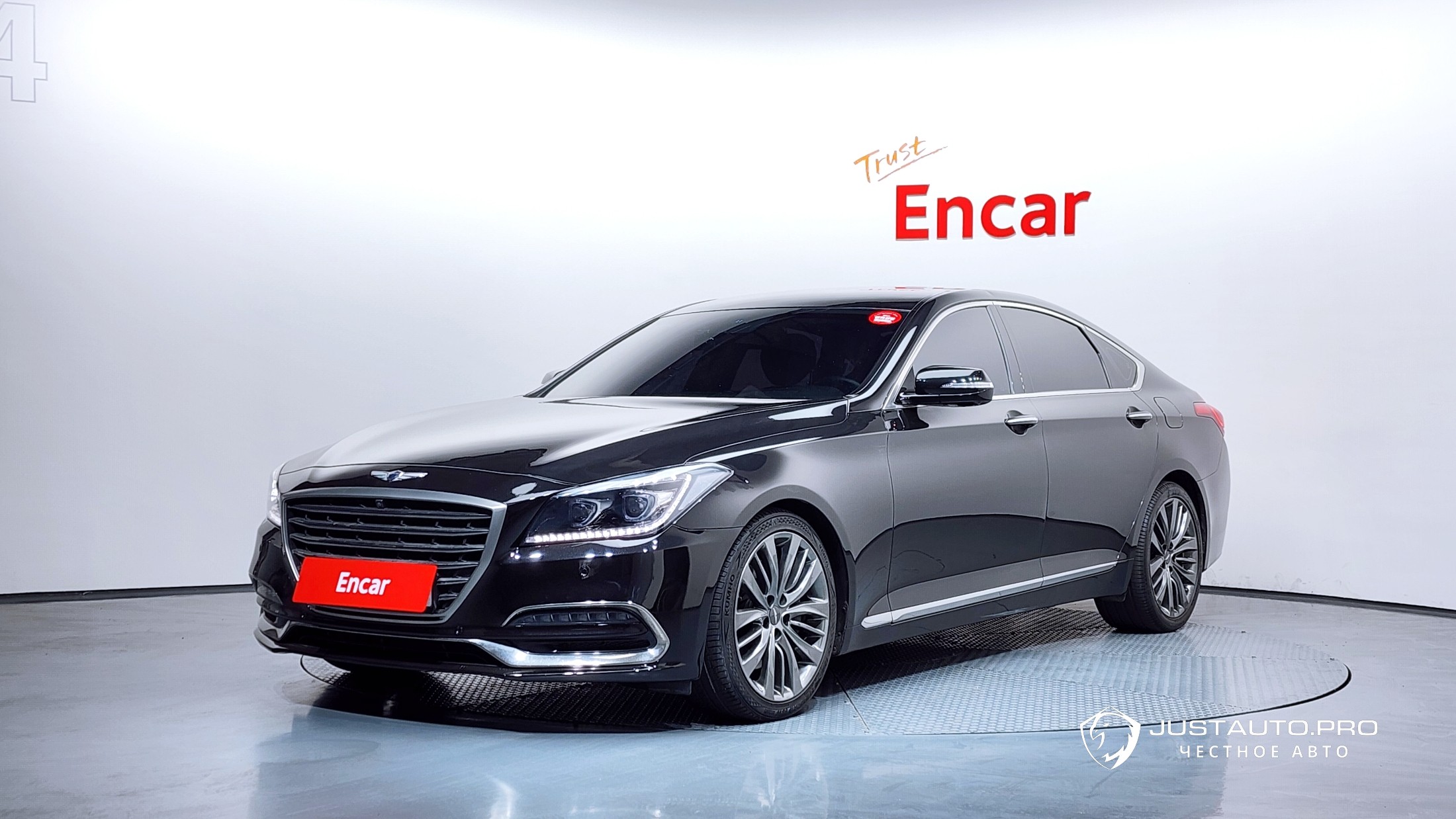 Автомобиль Genesis G80