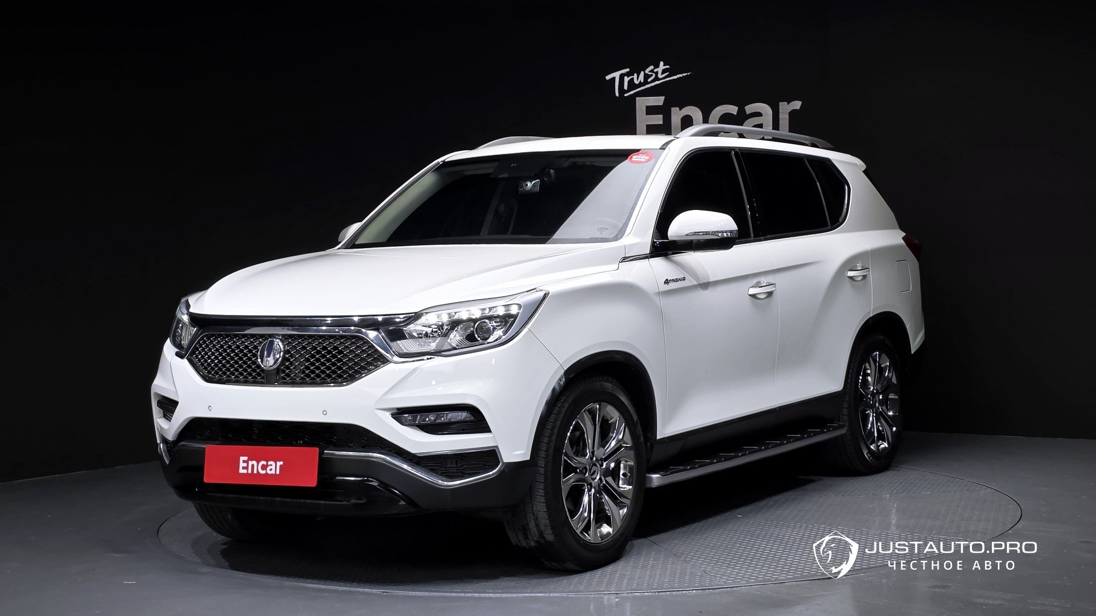 Автомобиль KG_Mobility_Ssangyong Rexton