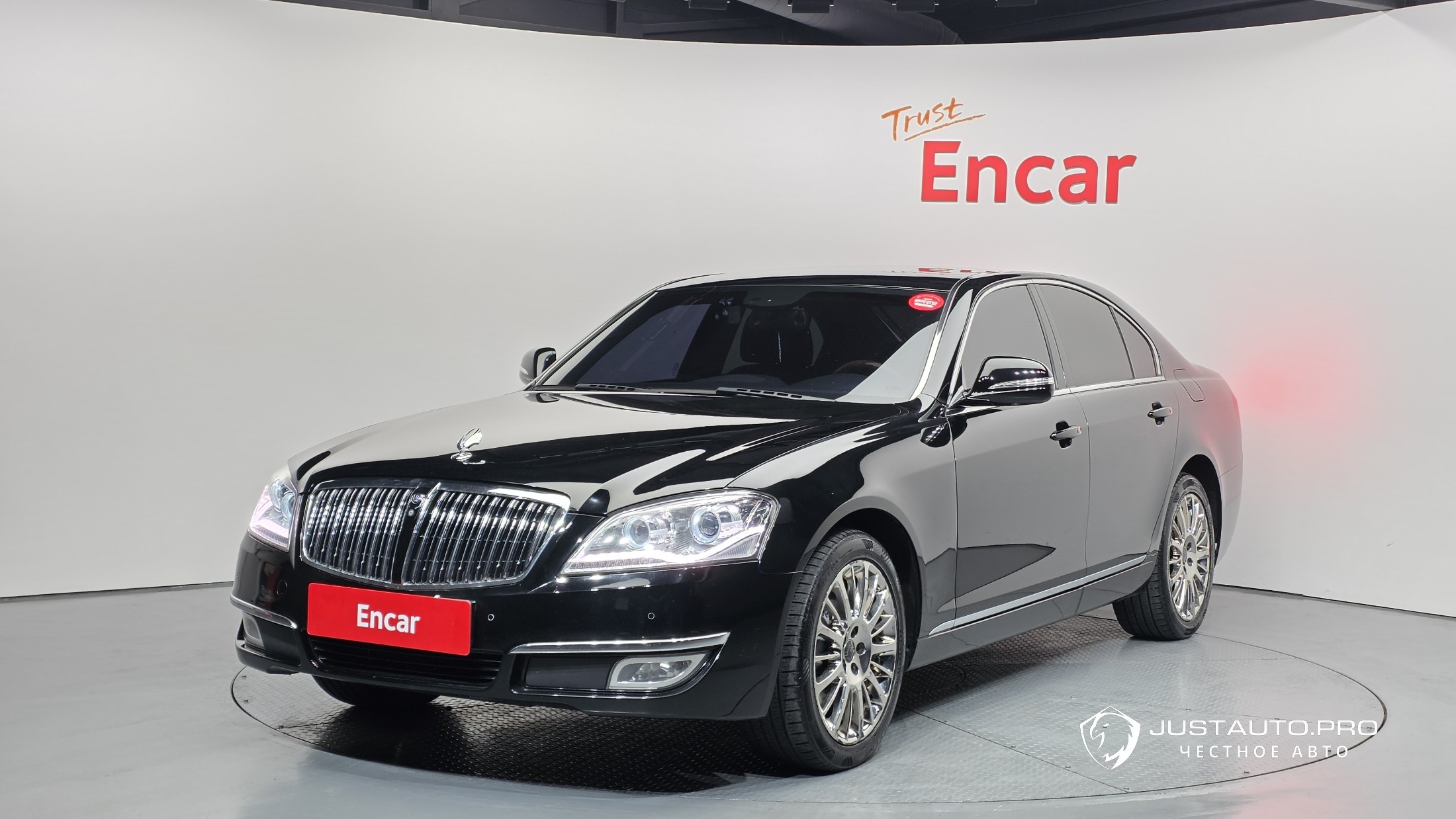 Автомобиль KG_Mobility_Ssangyong Chairman