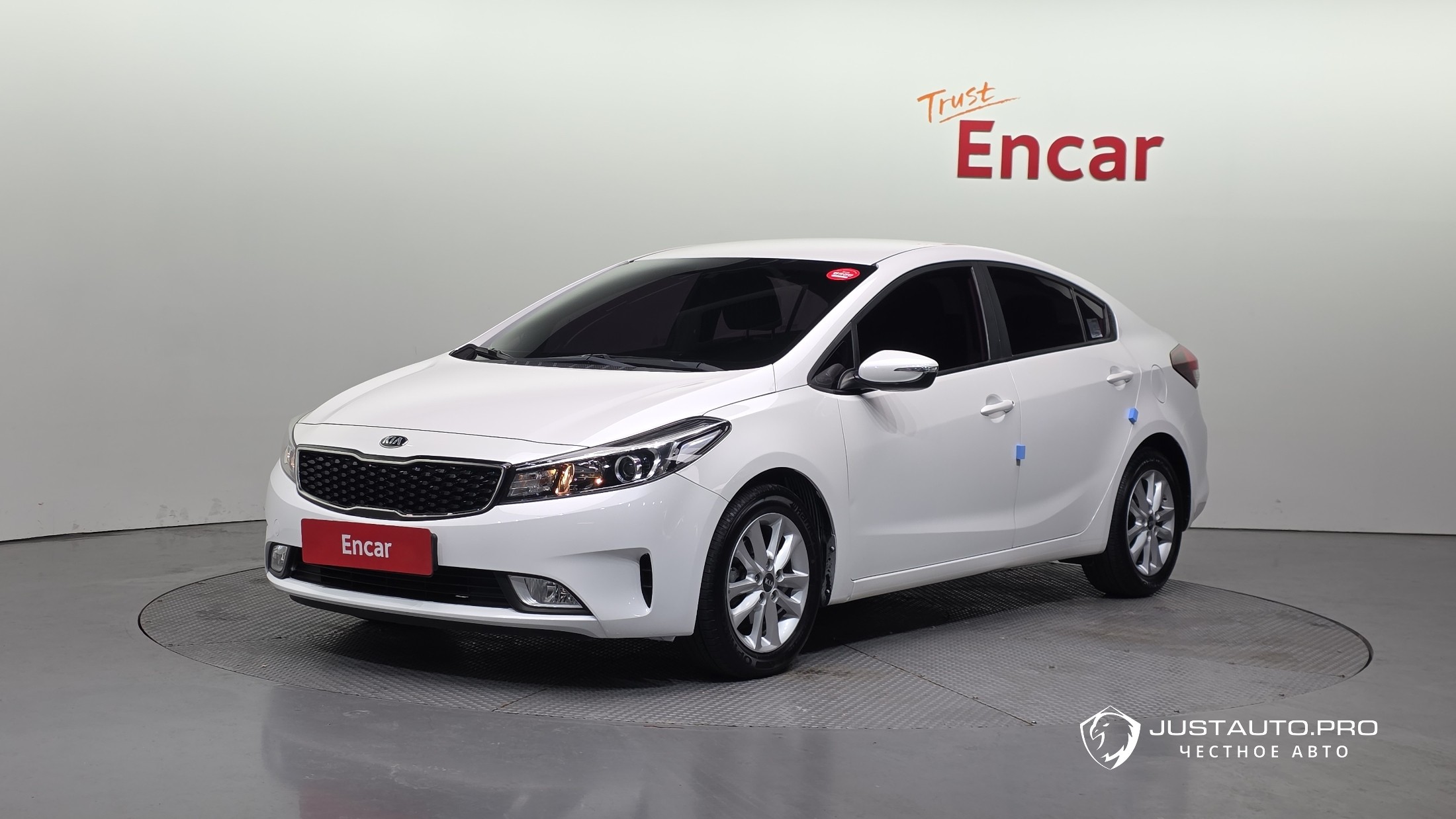 Автомобиль Kia K3