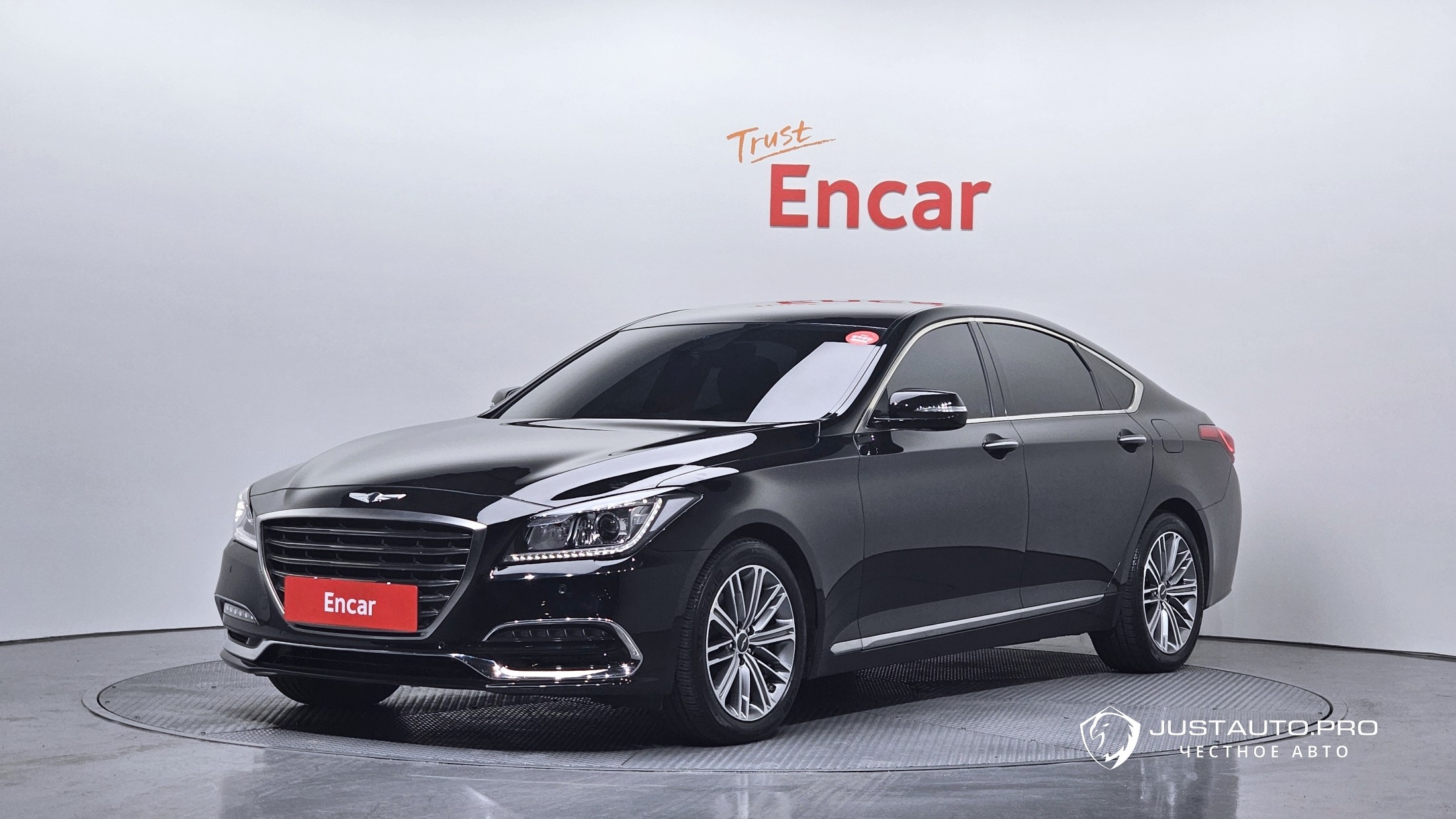 Автомобиль Genesis G80