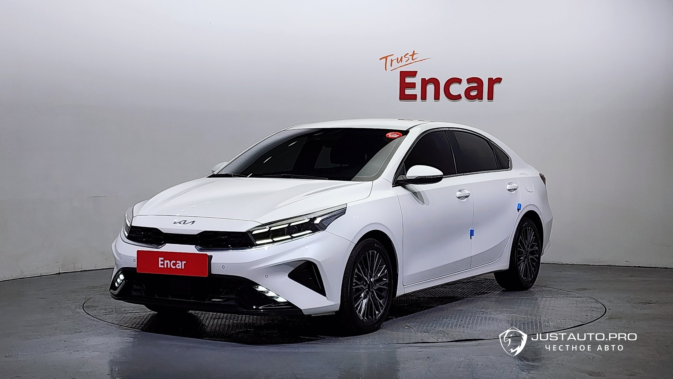 Автомобиль Kia K3