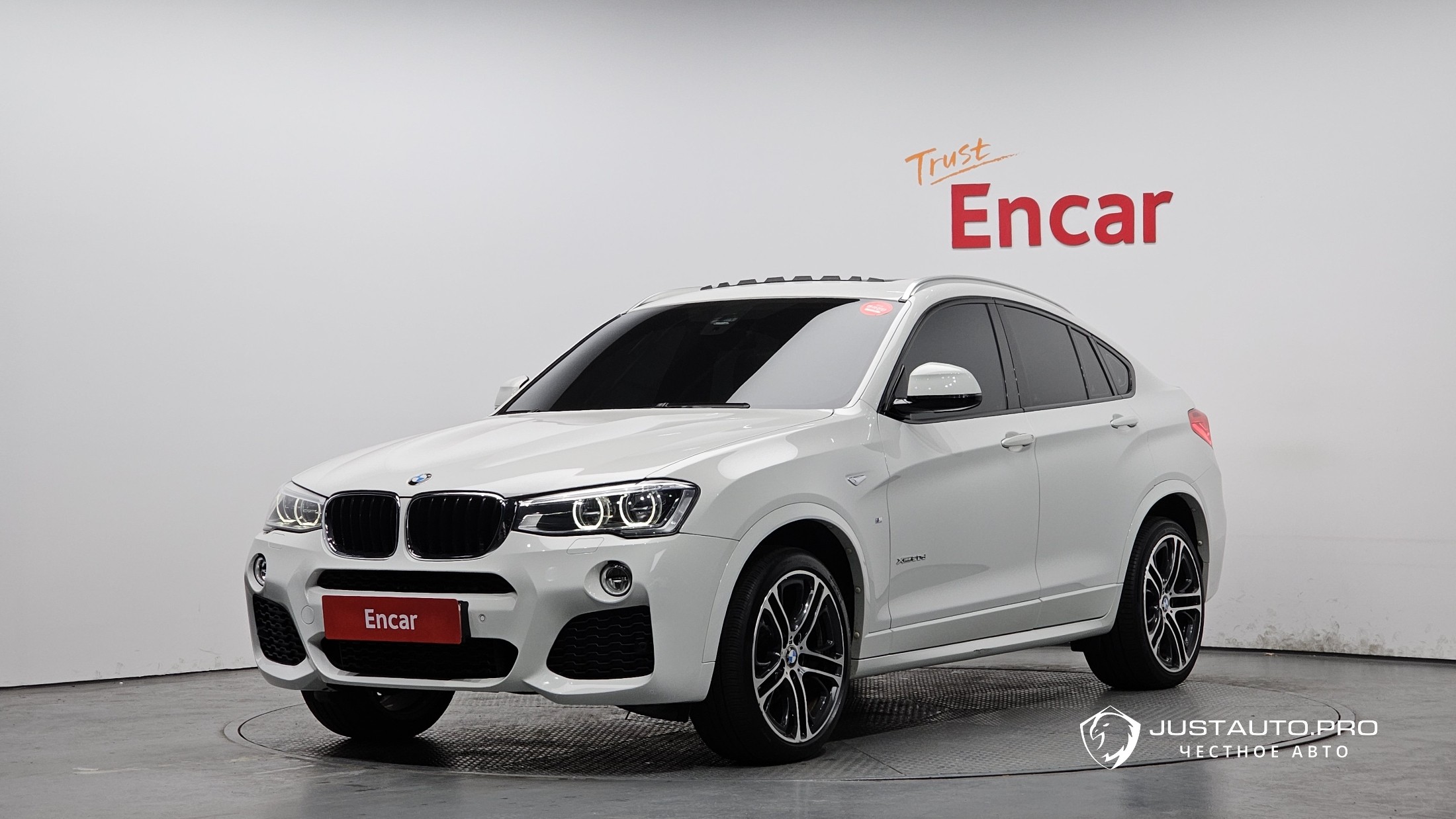 Автомобиль BMW X4