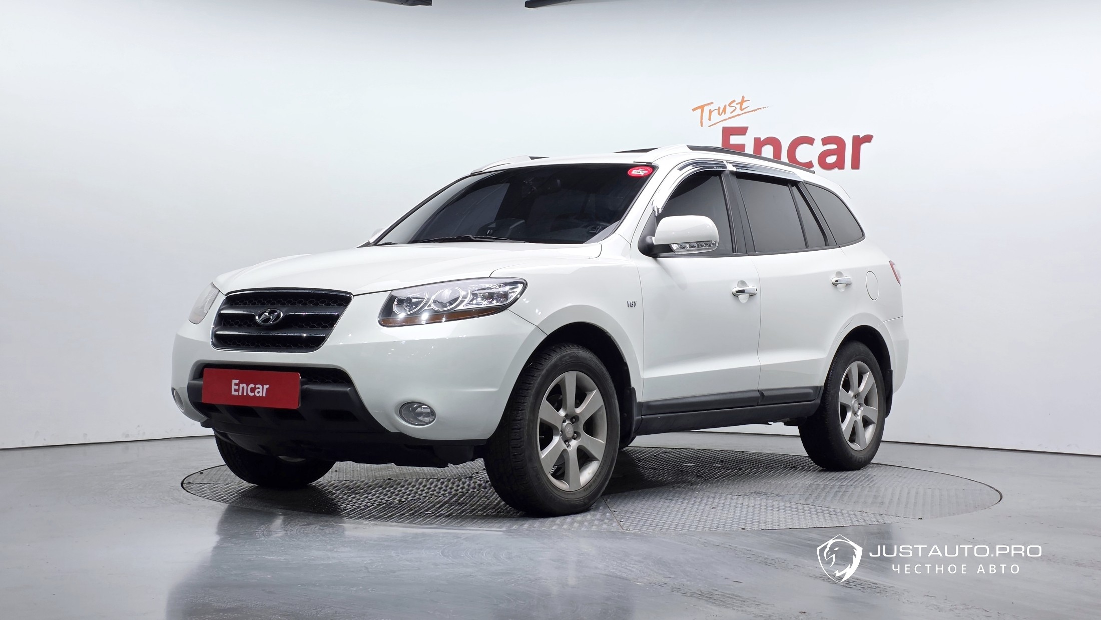 Автомобиль Hyundai Santafe