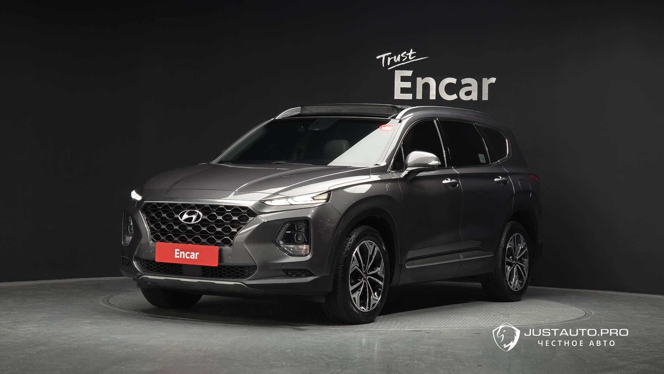 Автомобиль Hyundai Santafe