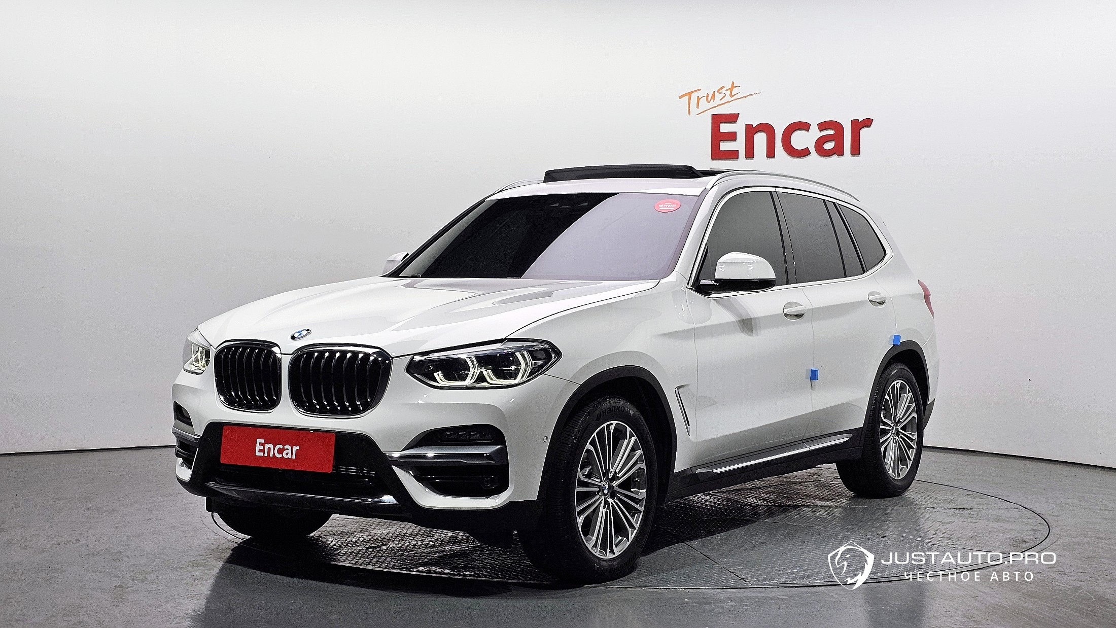 Автомобиль BMW X3