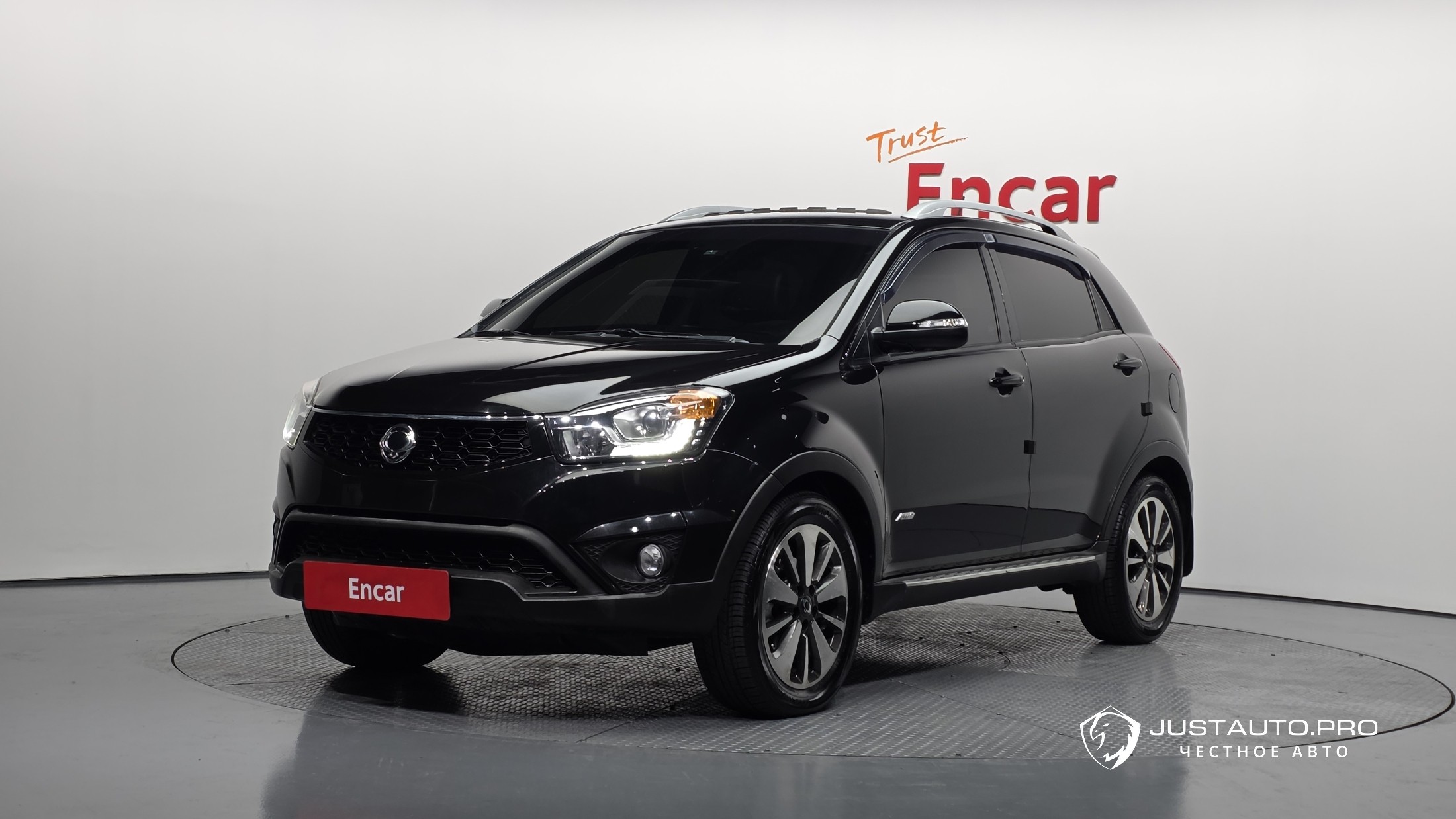 Автомобиль KG_Mobility_Ssangyong KORANDO