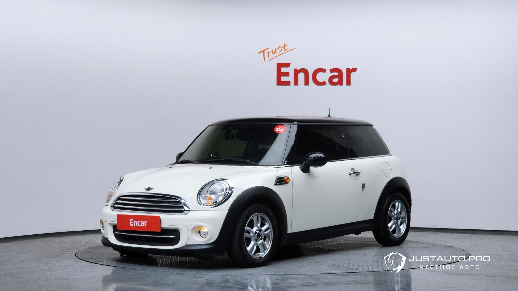 Автомобиль Mini Cooper