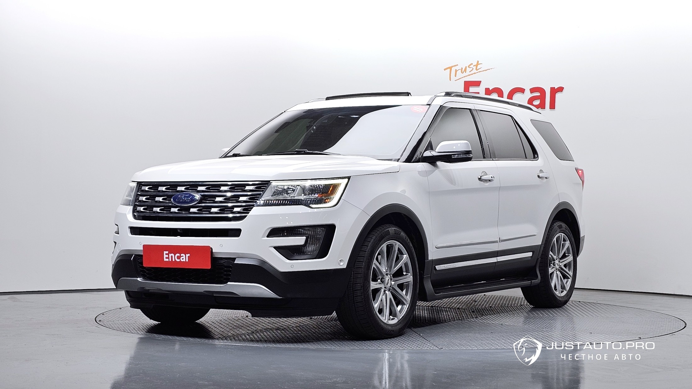 Автомобиль Ford Explorer