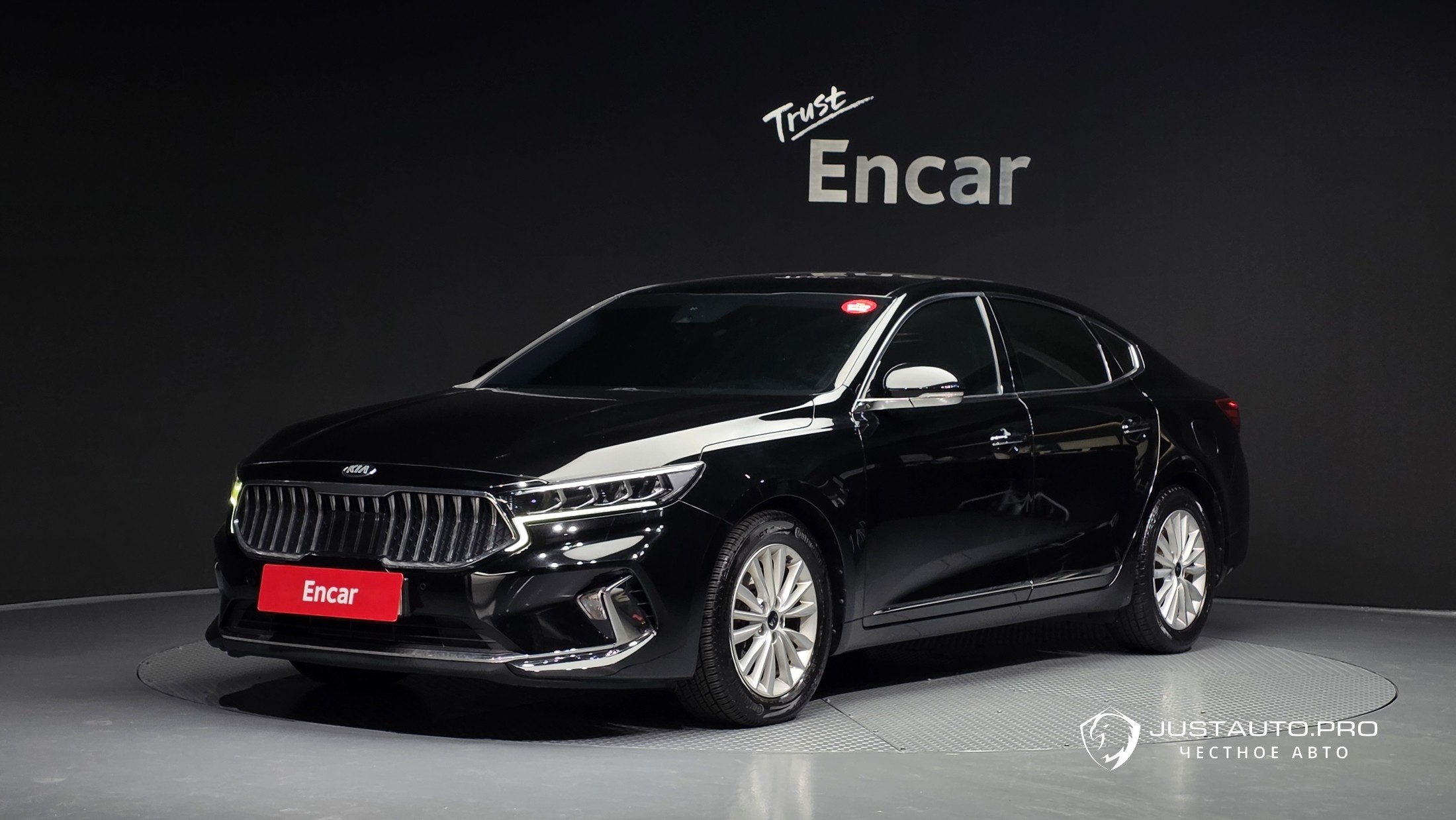 Автомобиль Kia K7