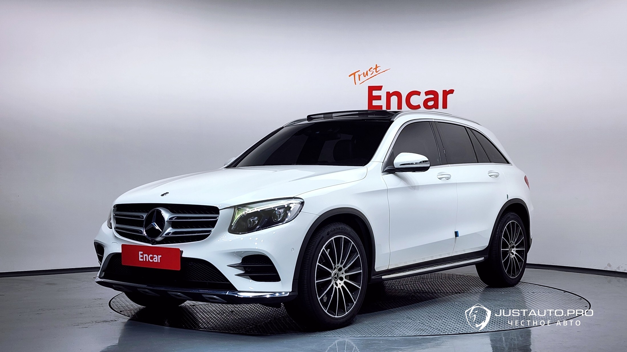 Автомобиль Mercedes-Benz GLC-Class