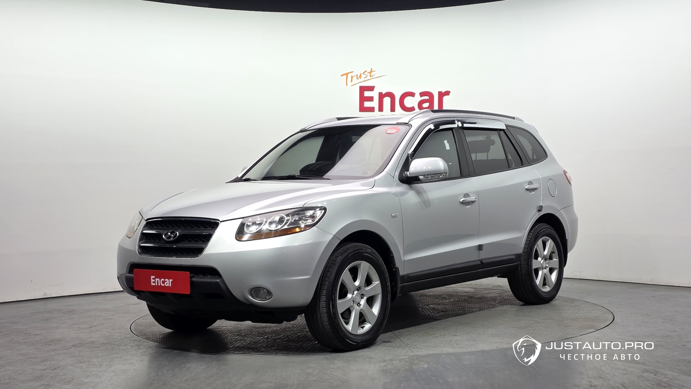 Автомобиль Hyundai Santafe