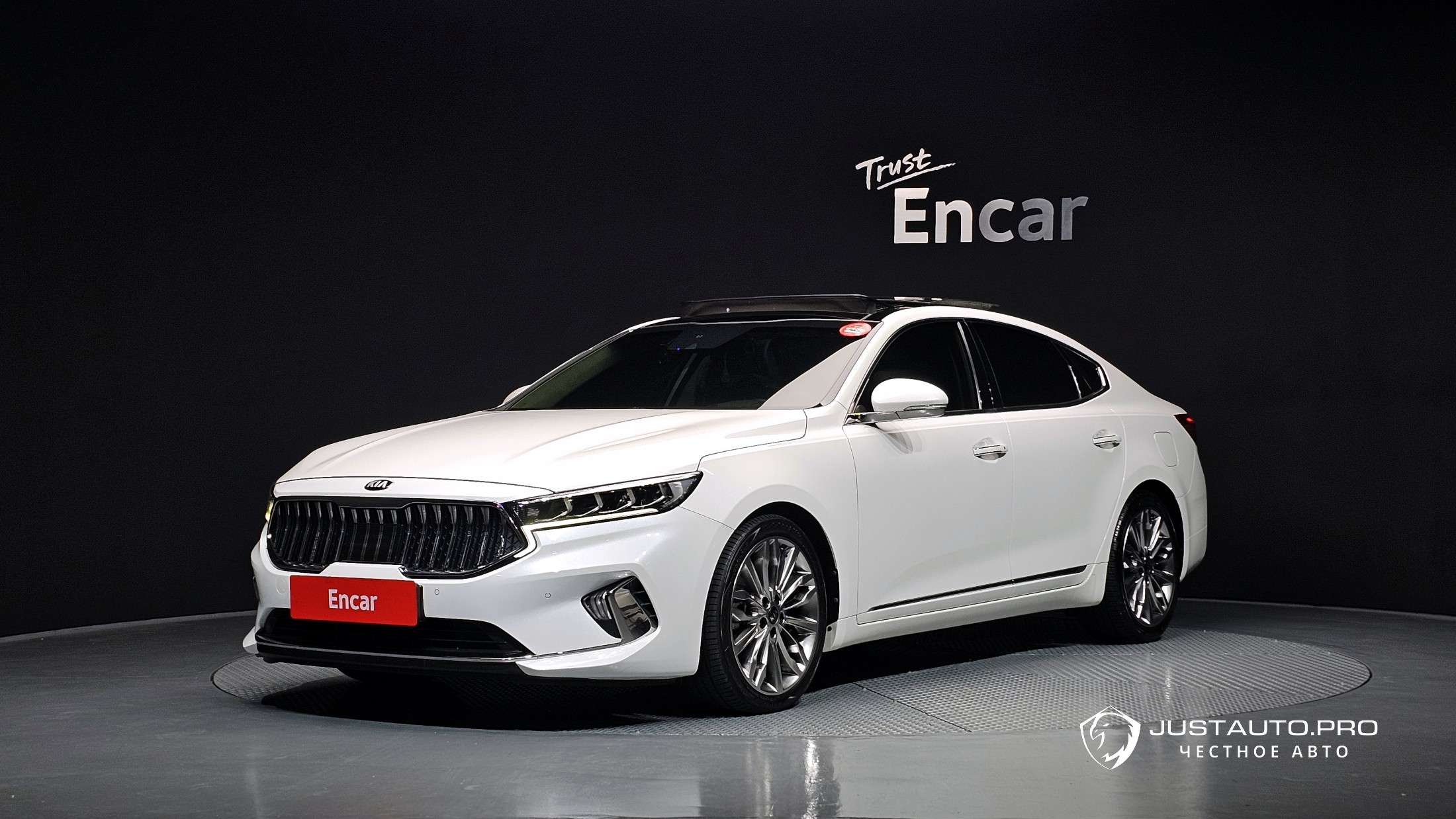 Автомобиль Kia K7