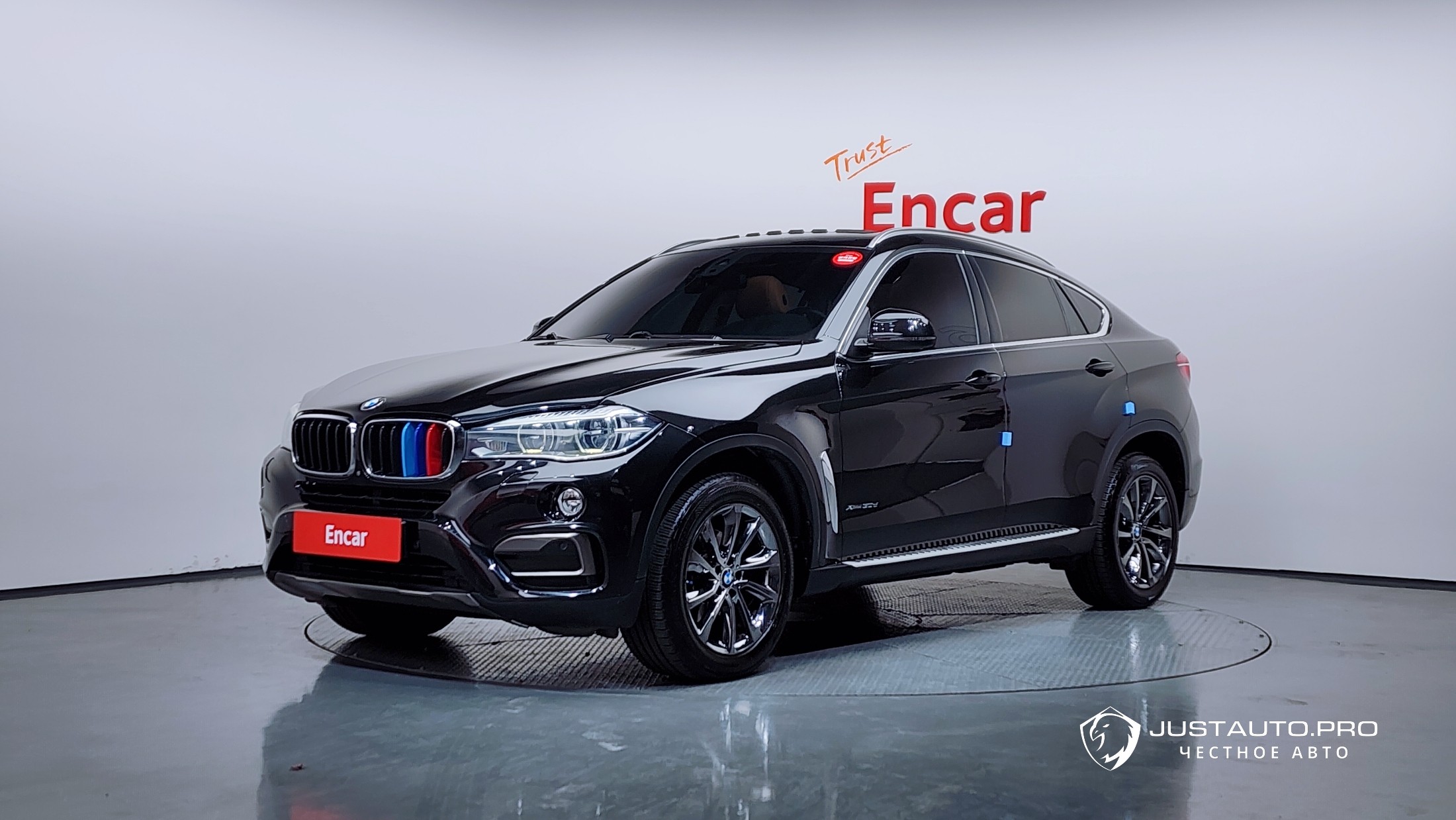 Автомобиль BMW X6