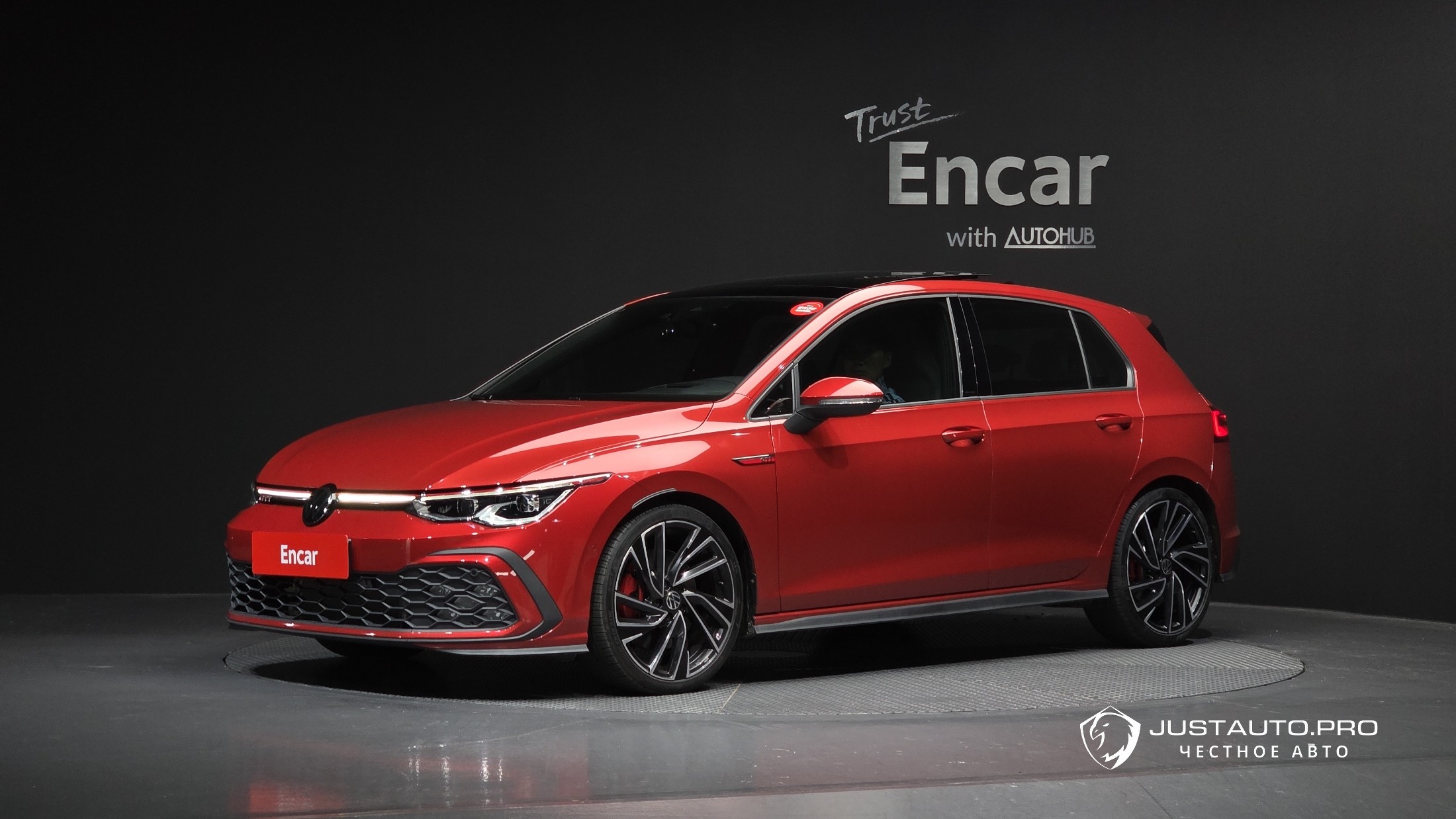 Автомобиль Volkswagen Golf