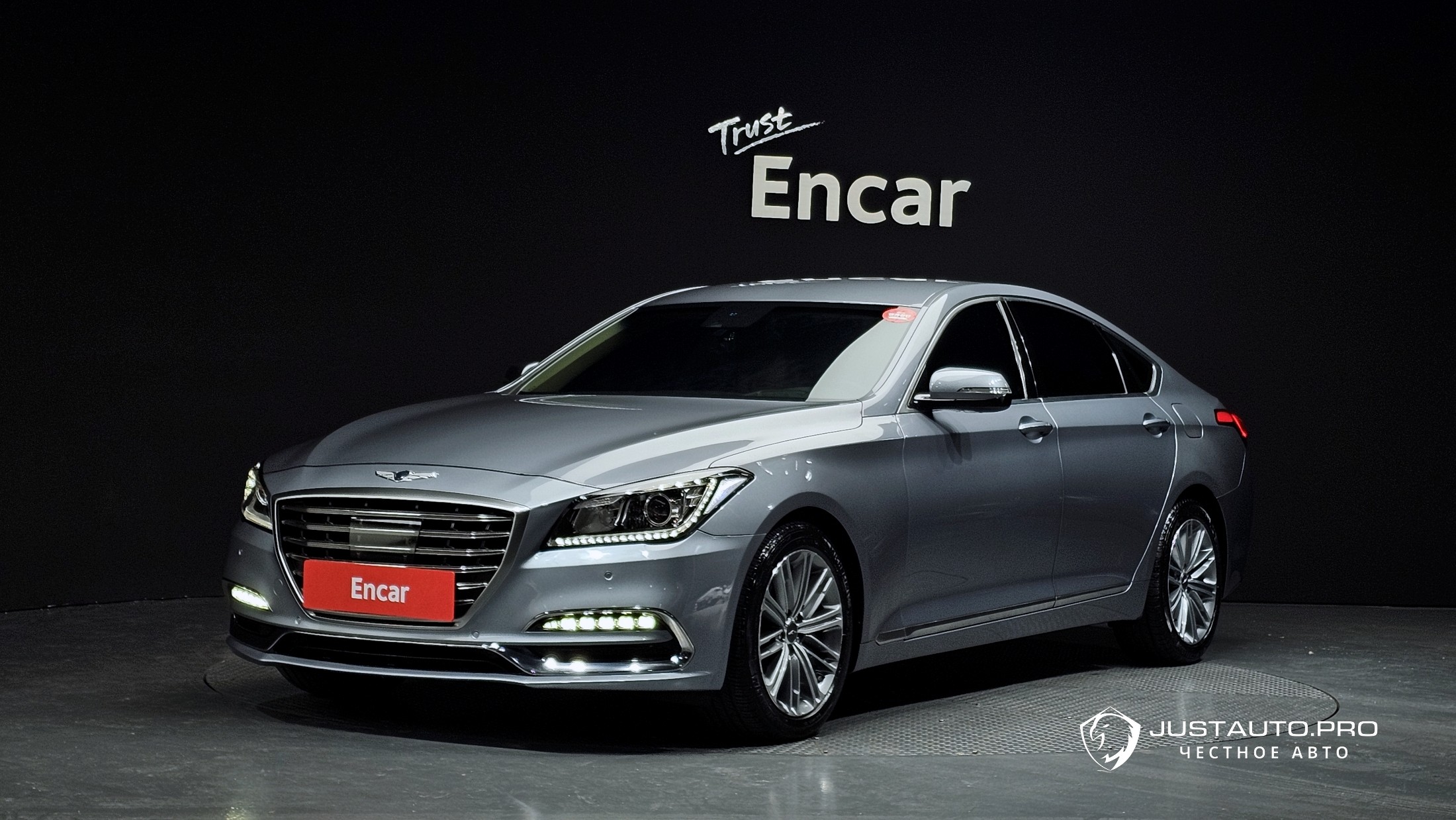 Автомобиль Genesis G80