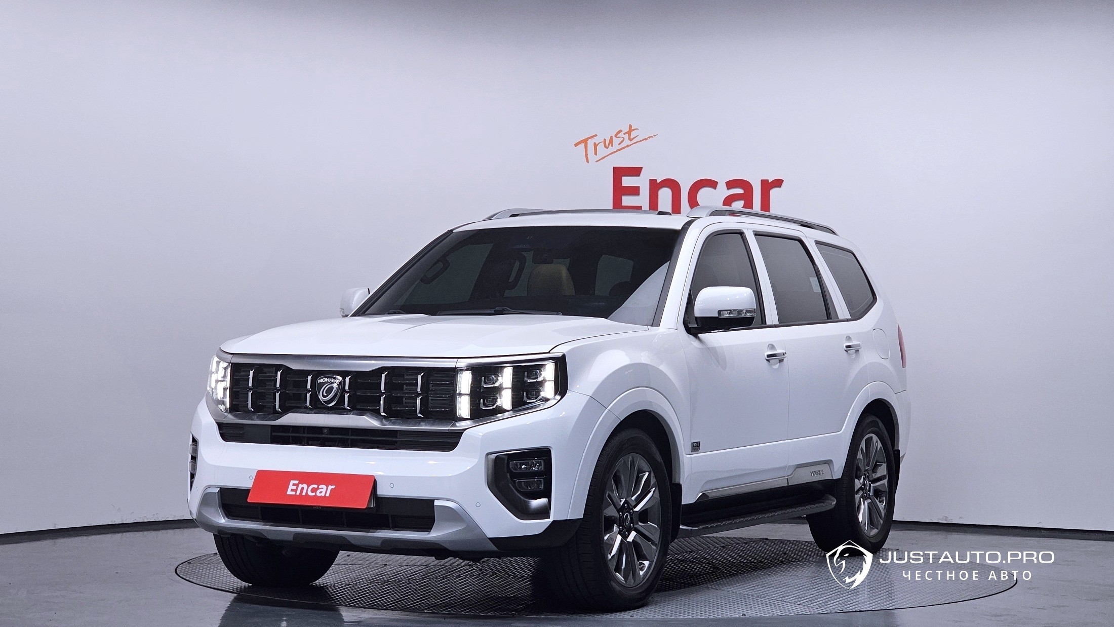 Автомобиль Kia Mohave