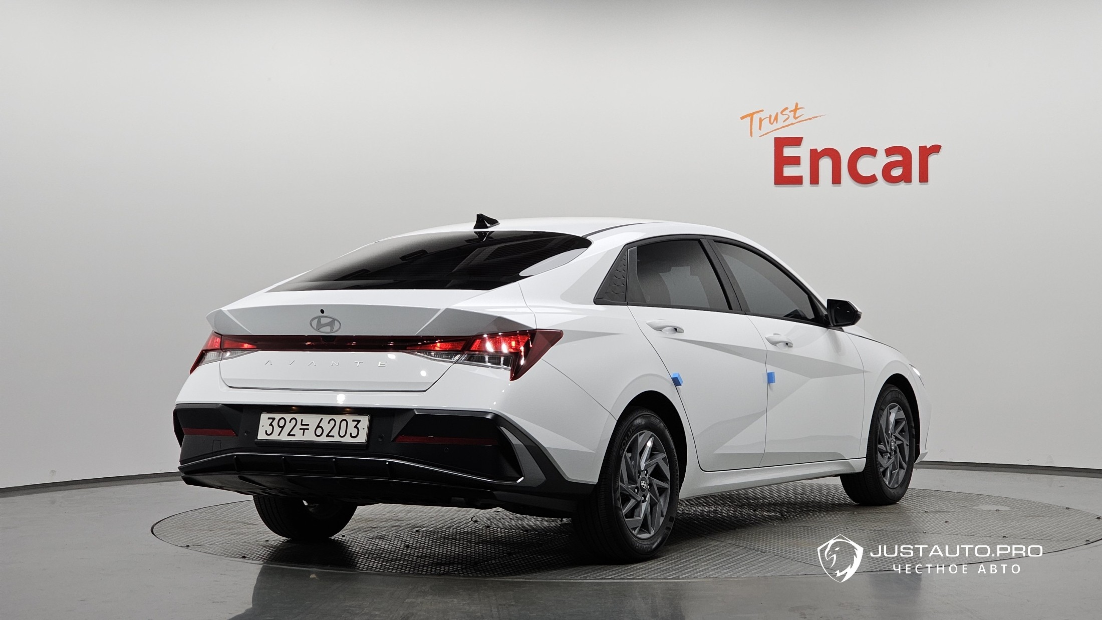 Автомобиль Hyundai AVANTE