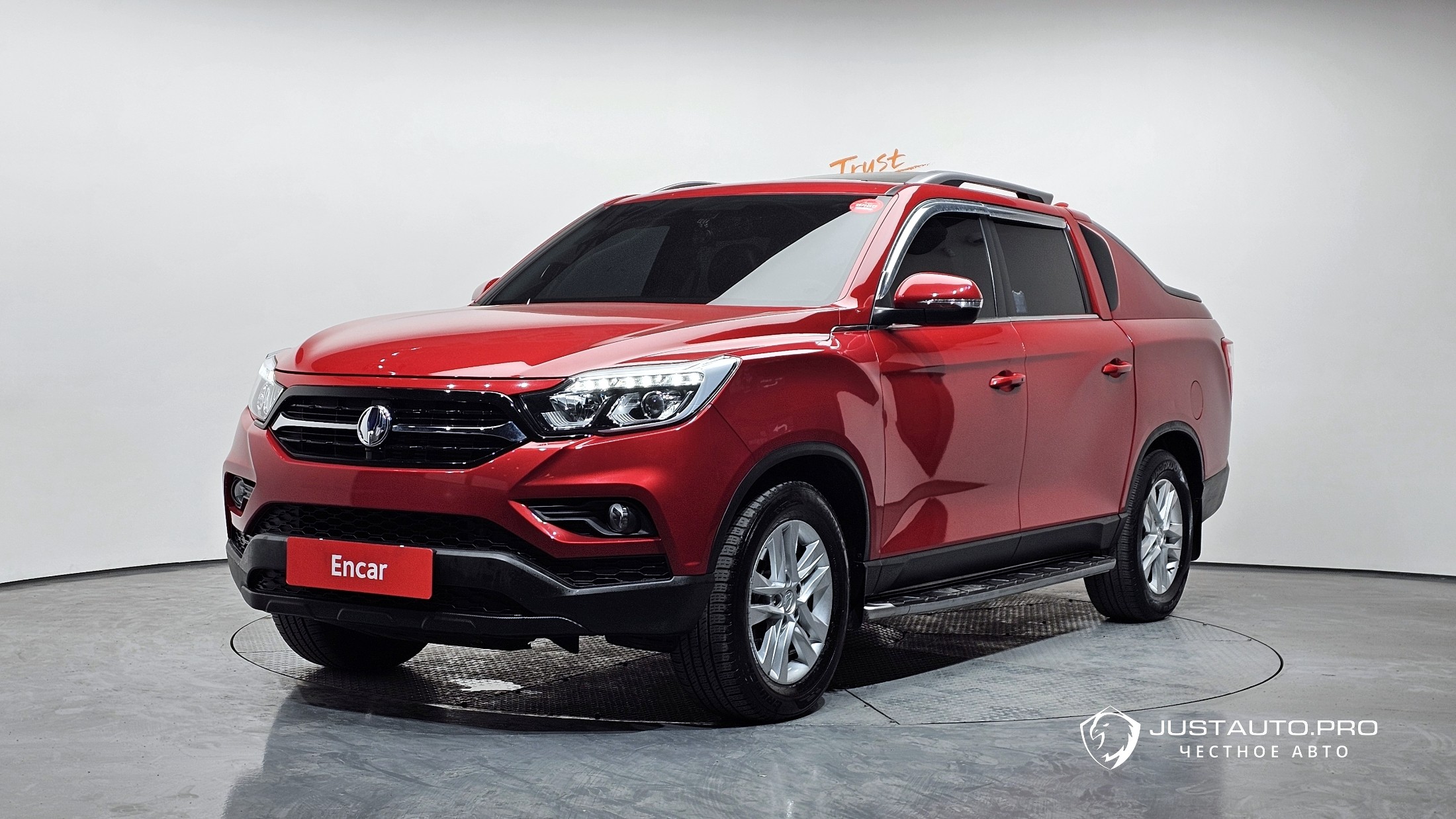 Автомобиль KG_Mobility_Ssangyong Rexton