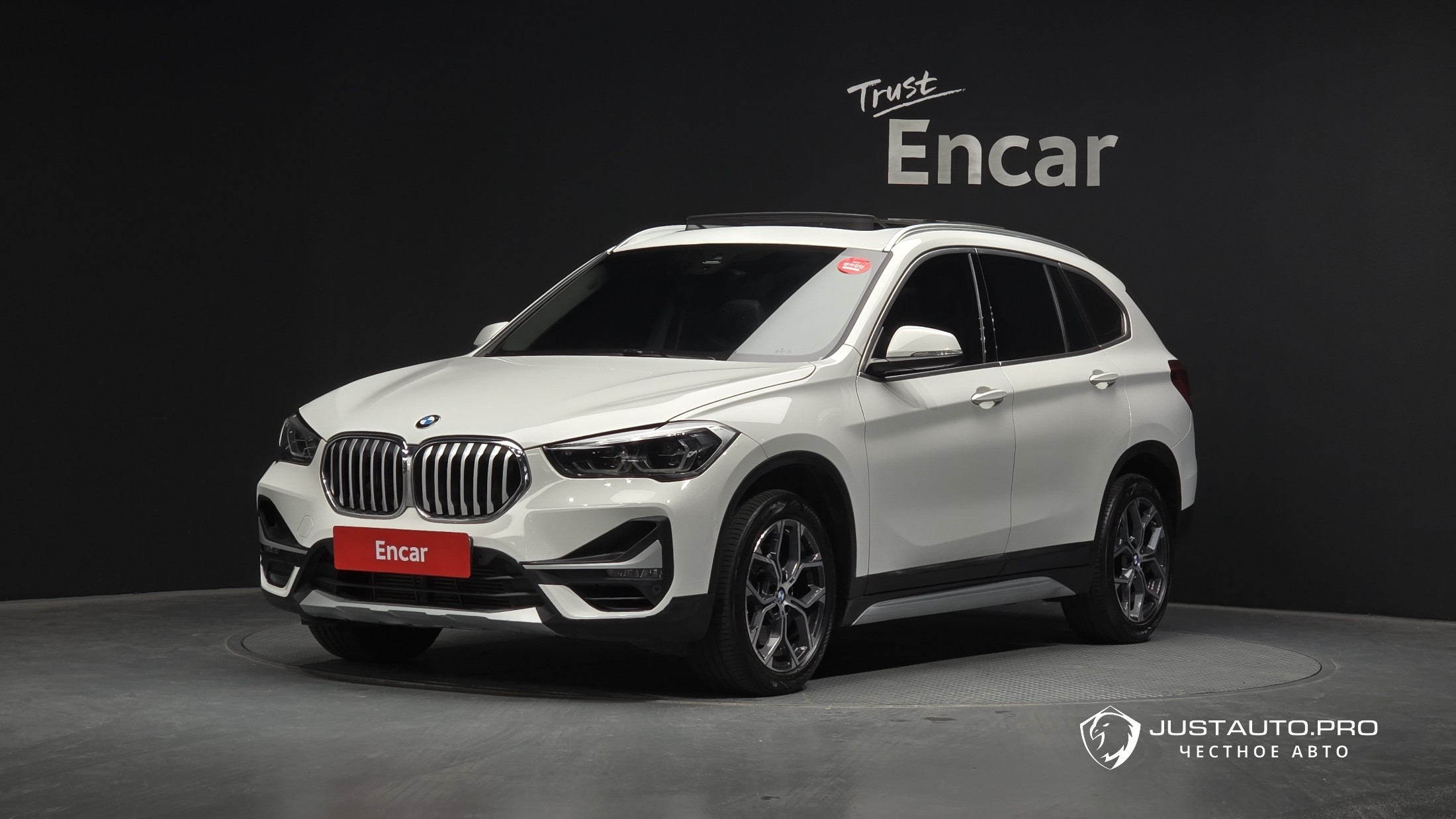 Автомобиль BMW X1