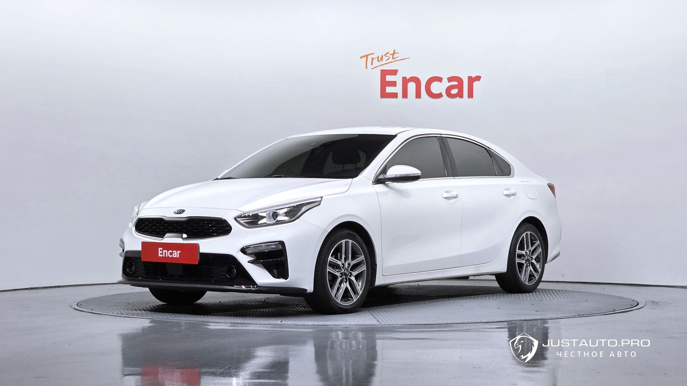 Автомобиль Kia K3