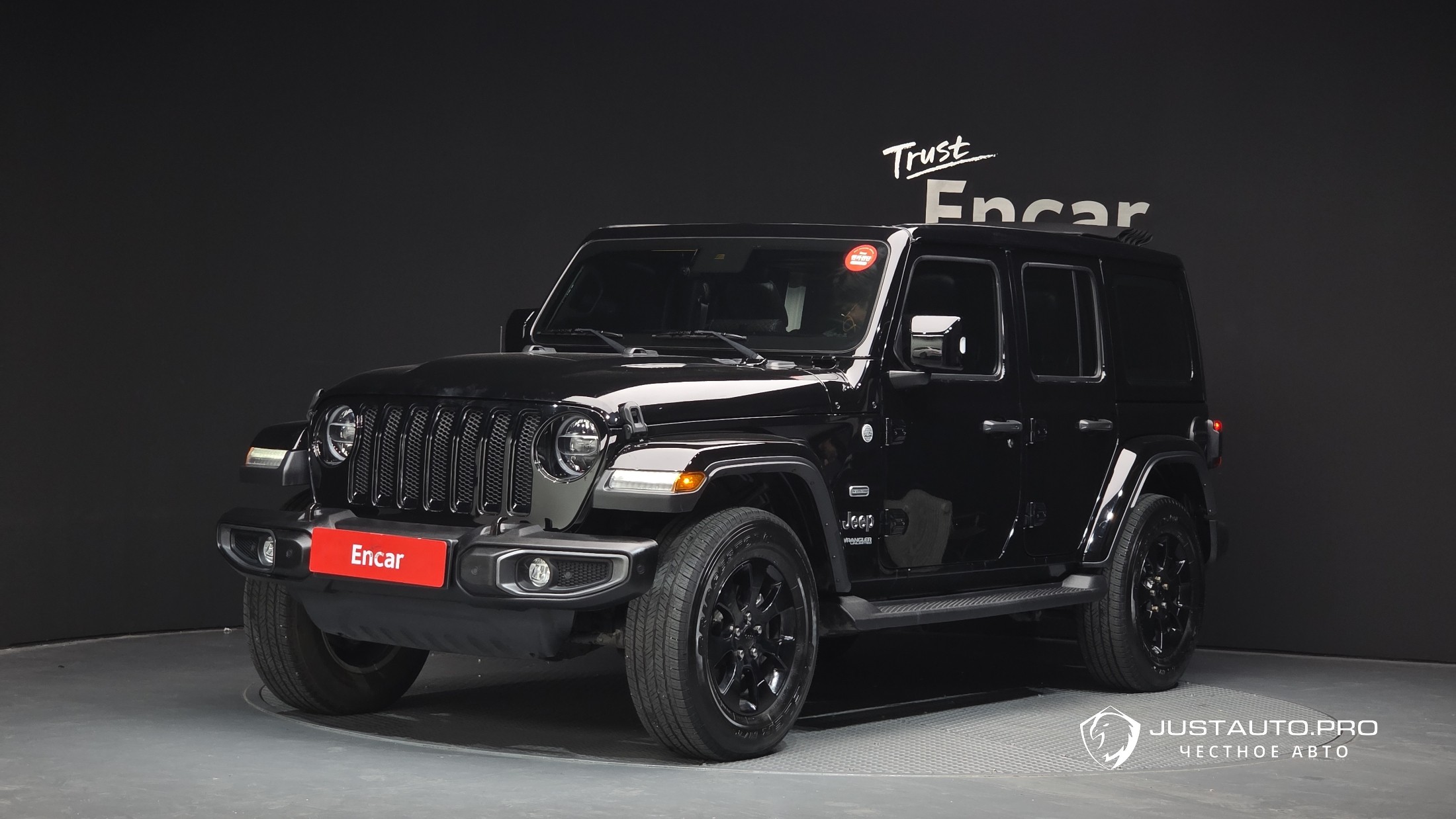 Автомобиль Jeep Wrangler