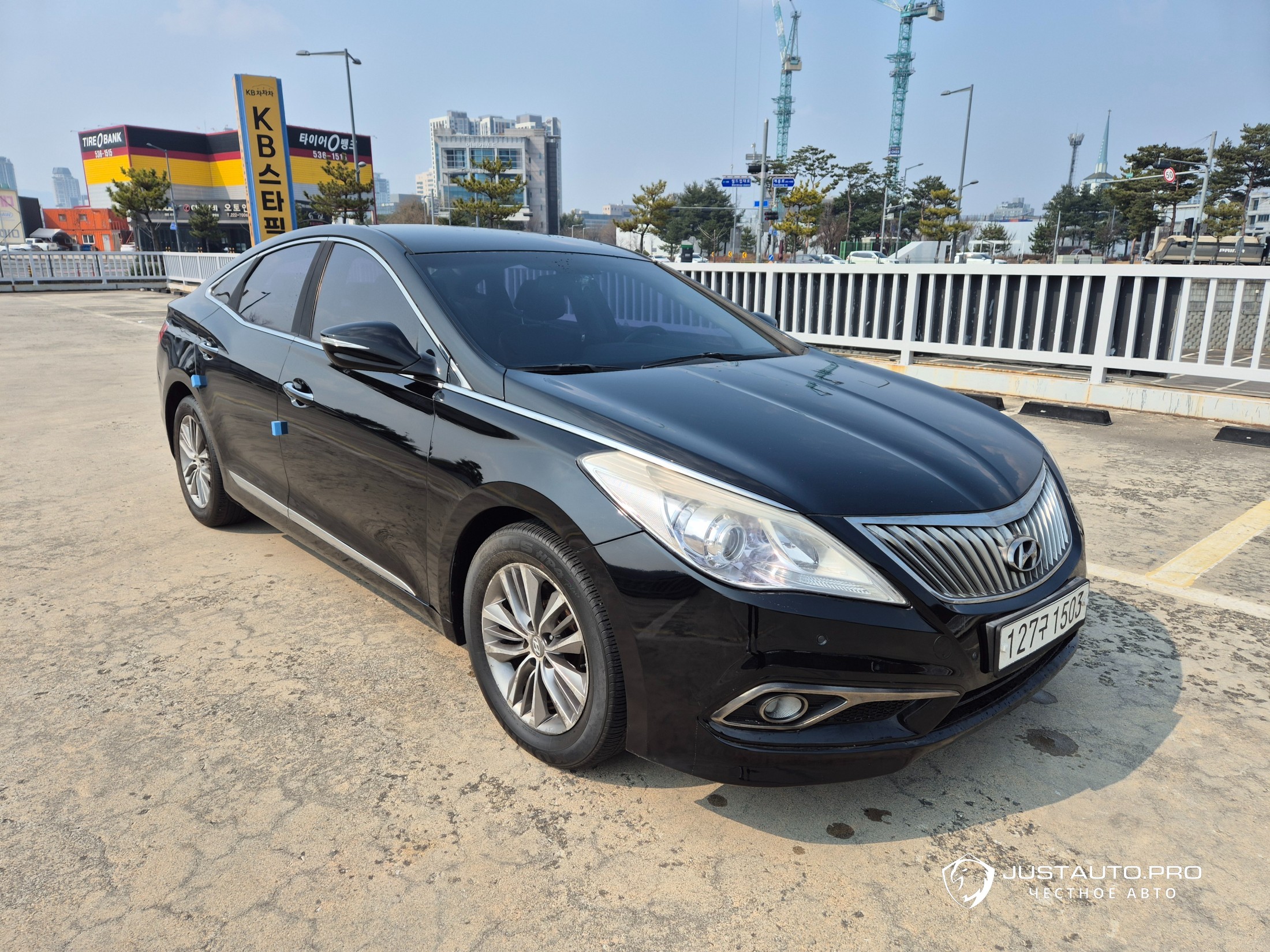 Автомобиль Hyundai Grandeur