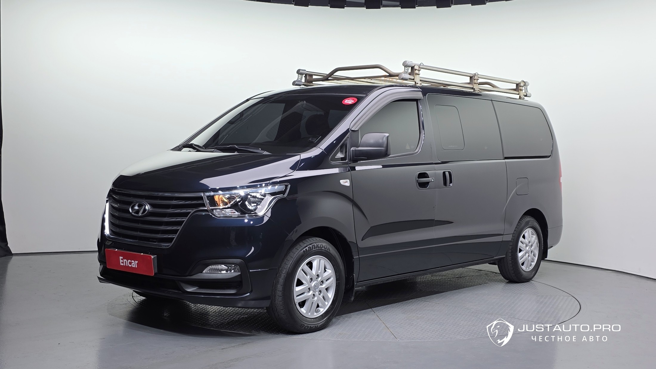 Автомобиль Hyundai Starex