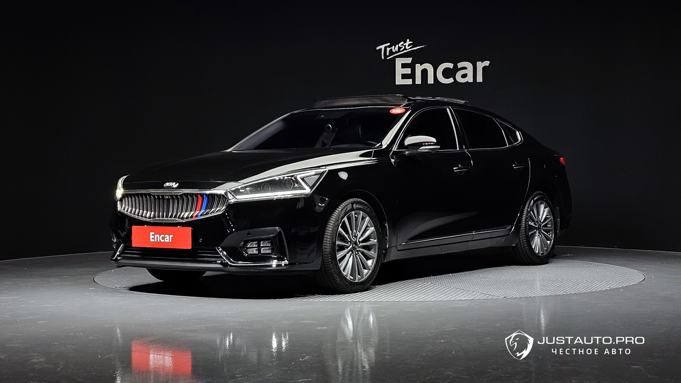 Автомобиль Kia K7
