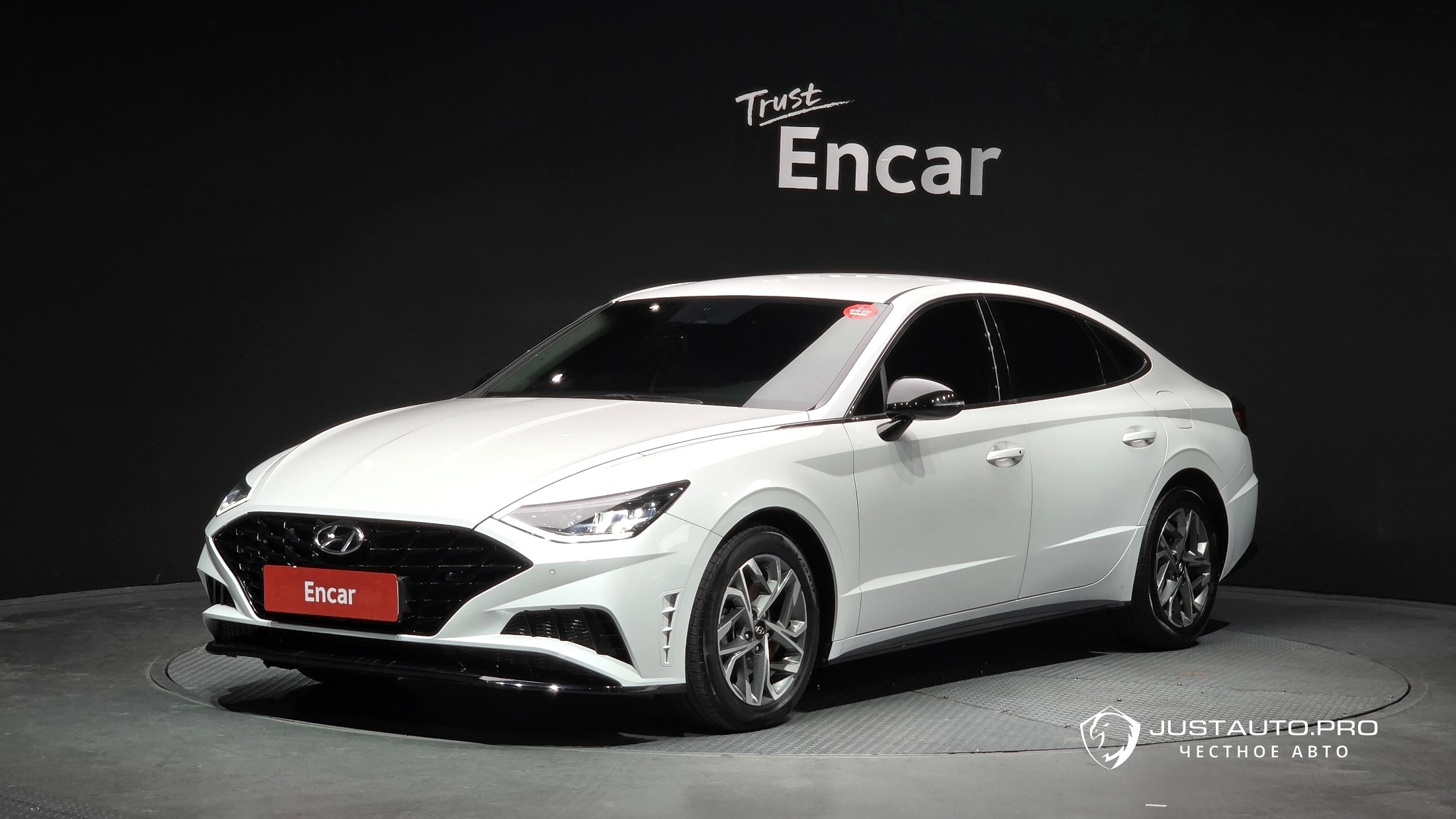 Автомобиль Hyundai Sonata