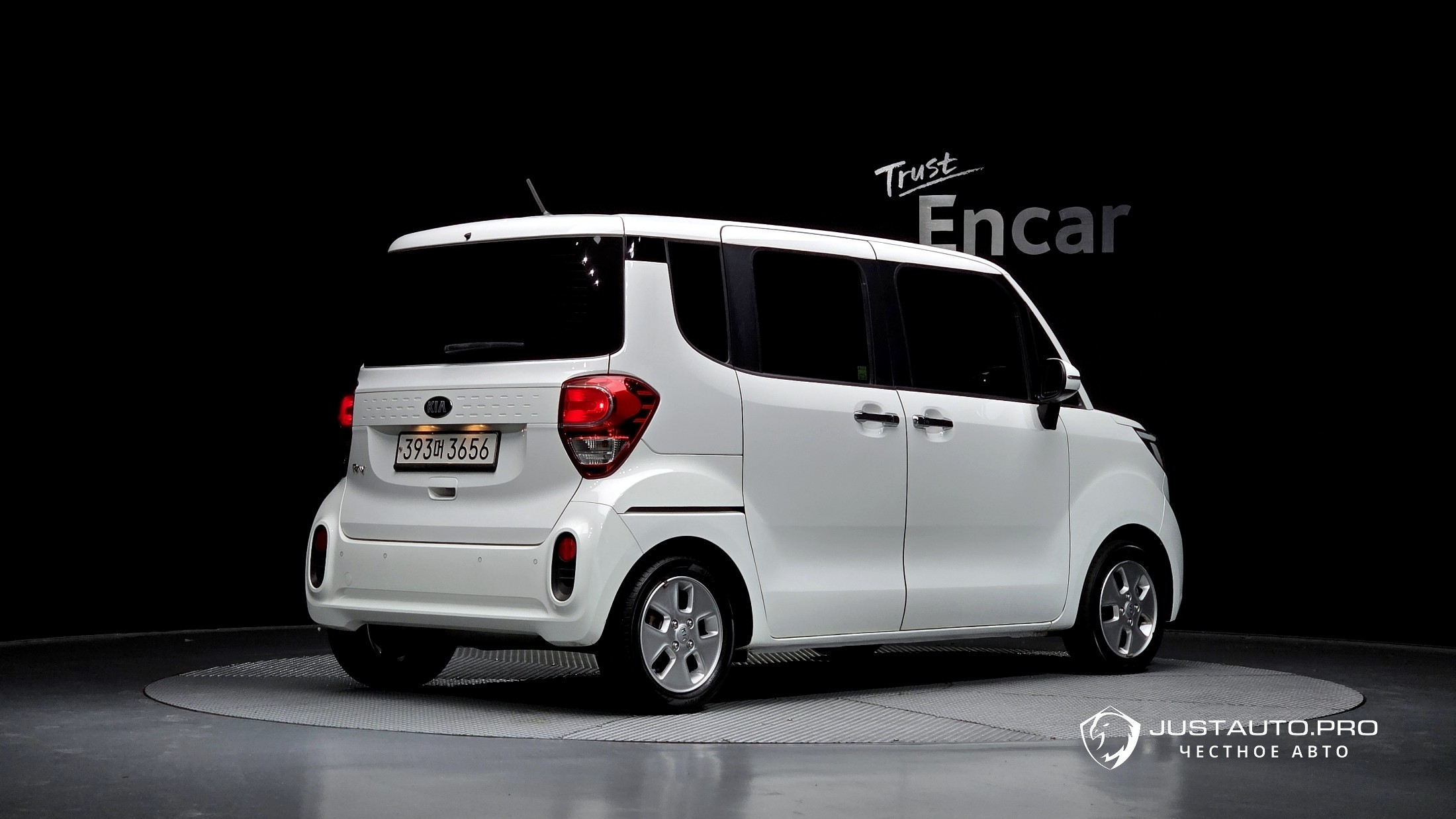 Автомобиль Kia RAY