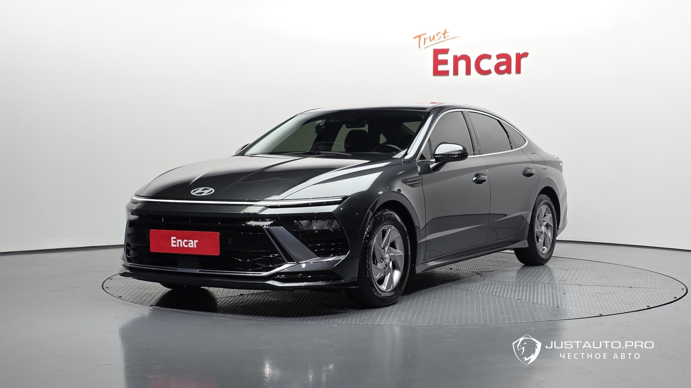 Автомобиль Hyundai Sonata