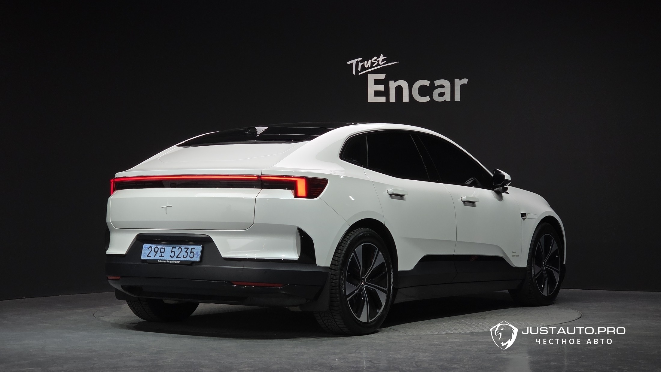 Автомобиль Polestar Polestar 4