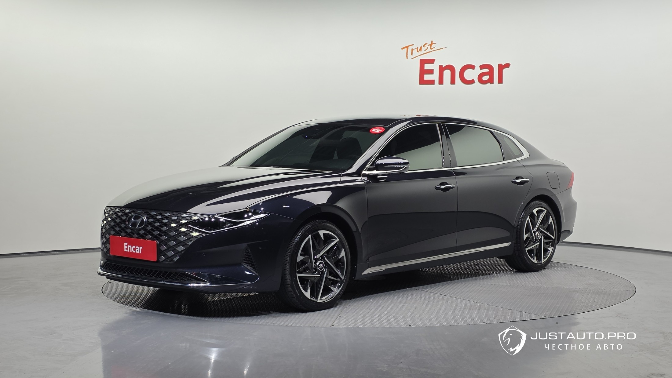 Автомобиль Hyundai Grandeur