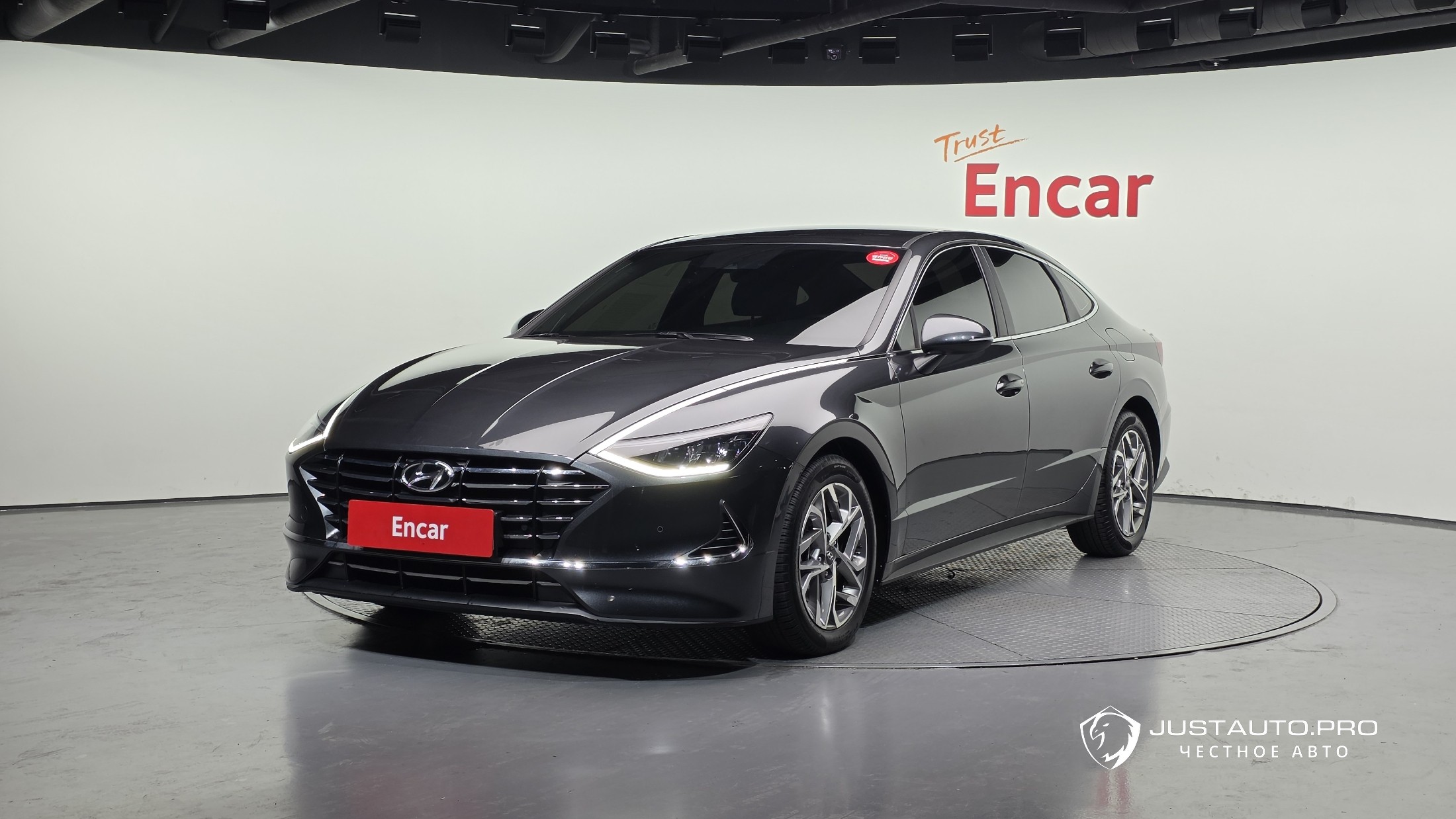 Автомобиль Hyundai Sonata