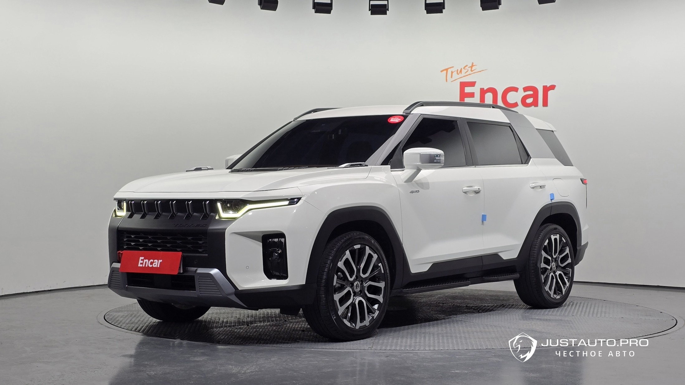 Автомобиль KG_Mobility_Ssangyong Torres