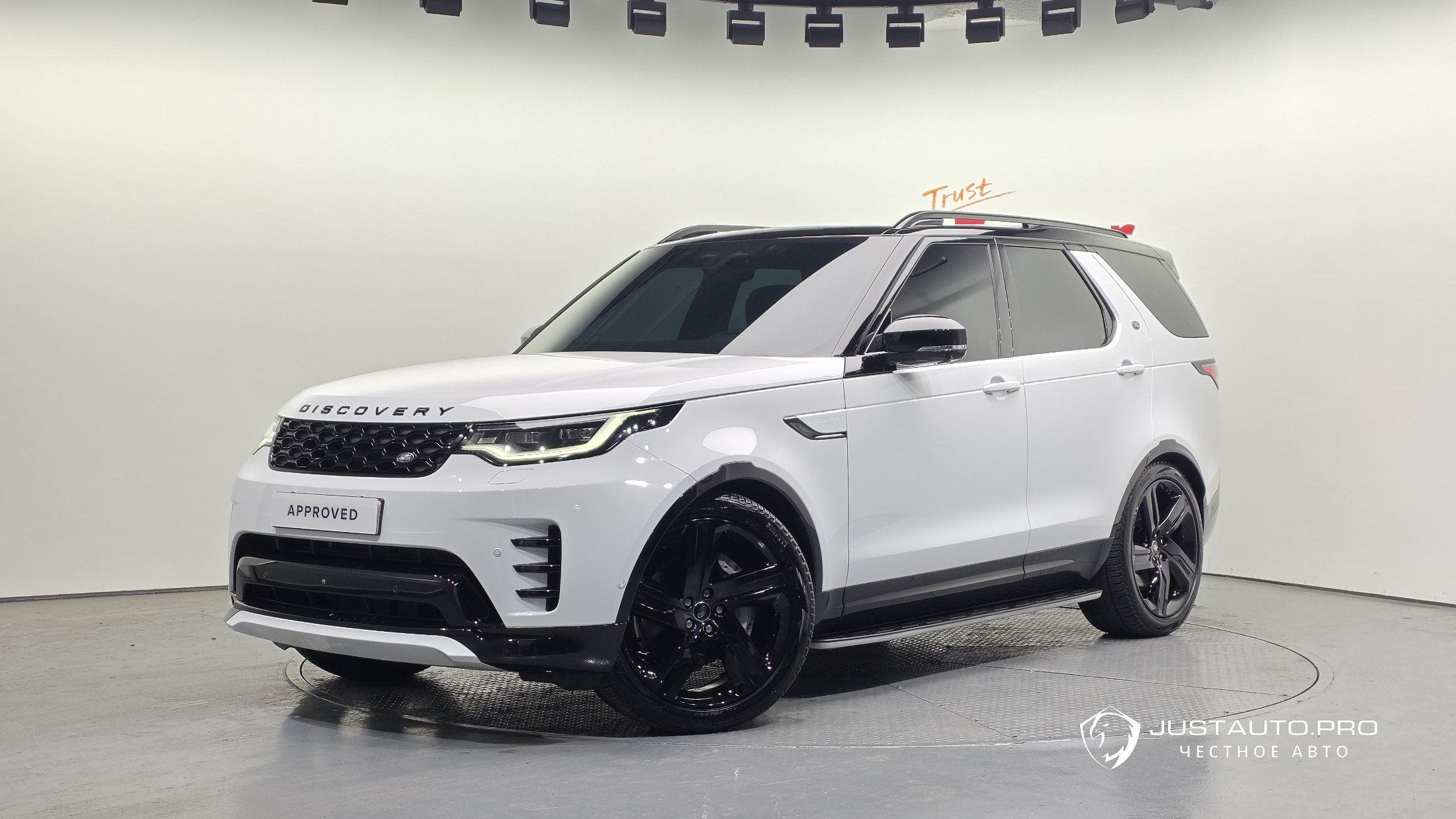 Автомобиль Land Rover Discovery