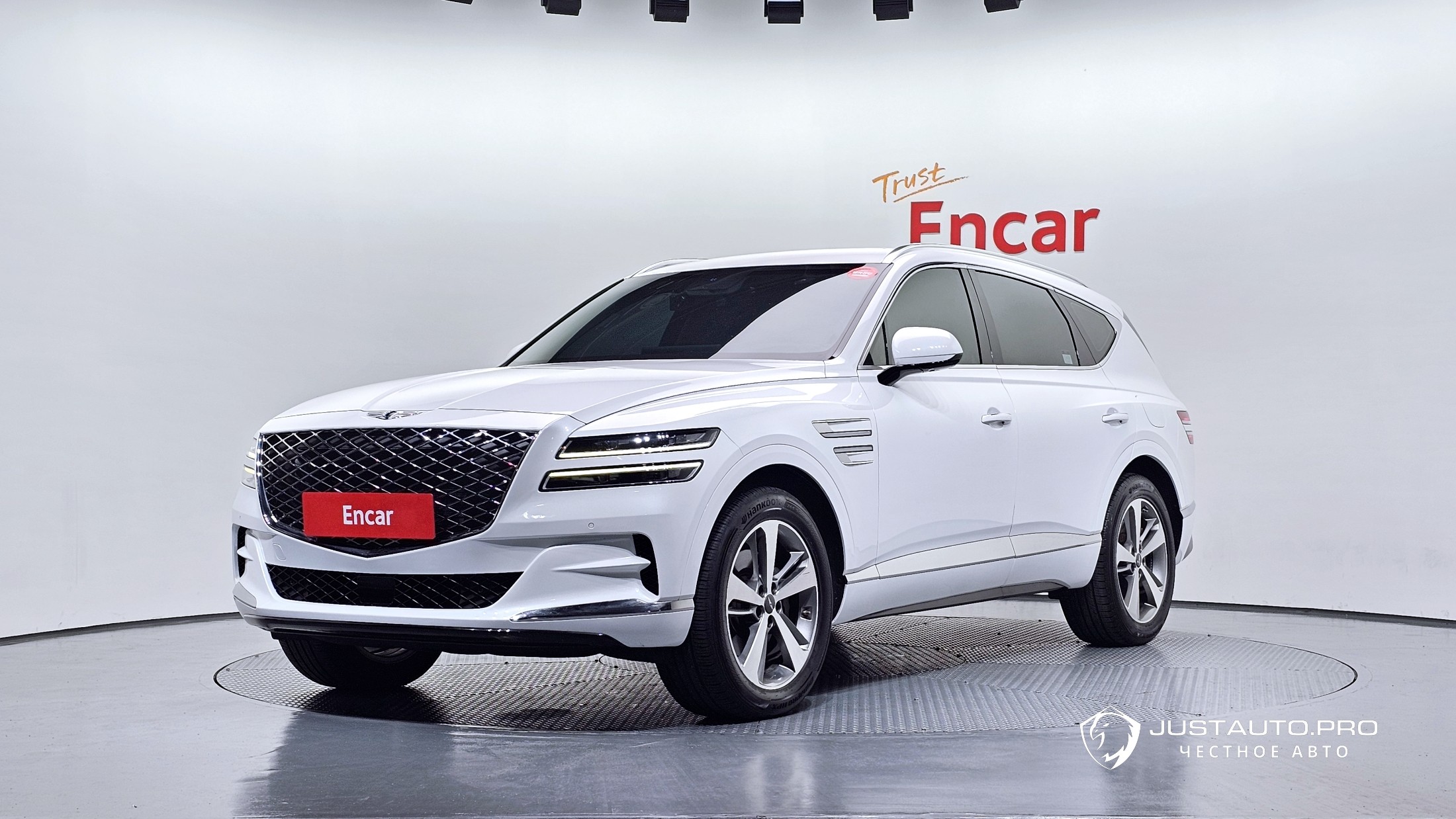 Автомобиль Genesis GV80