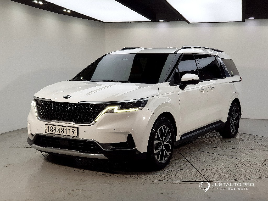 Автомобиль Kia Canival