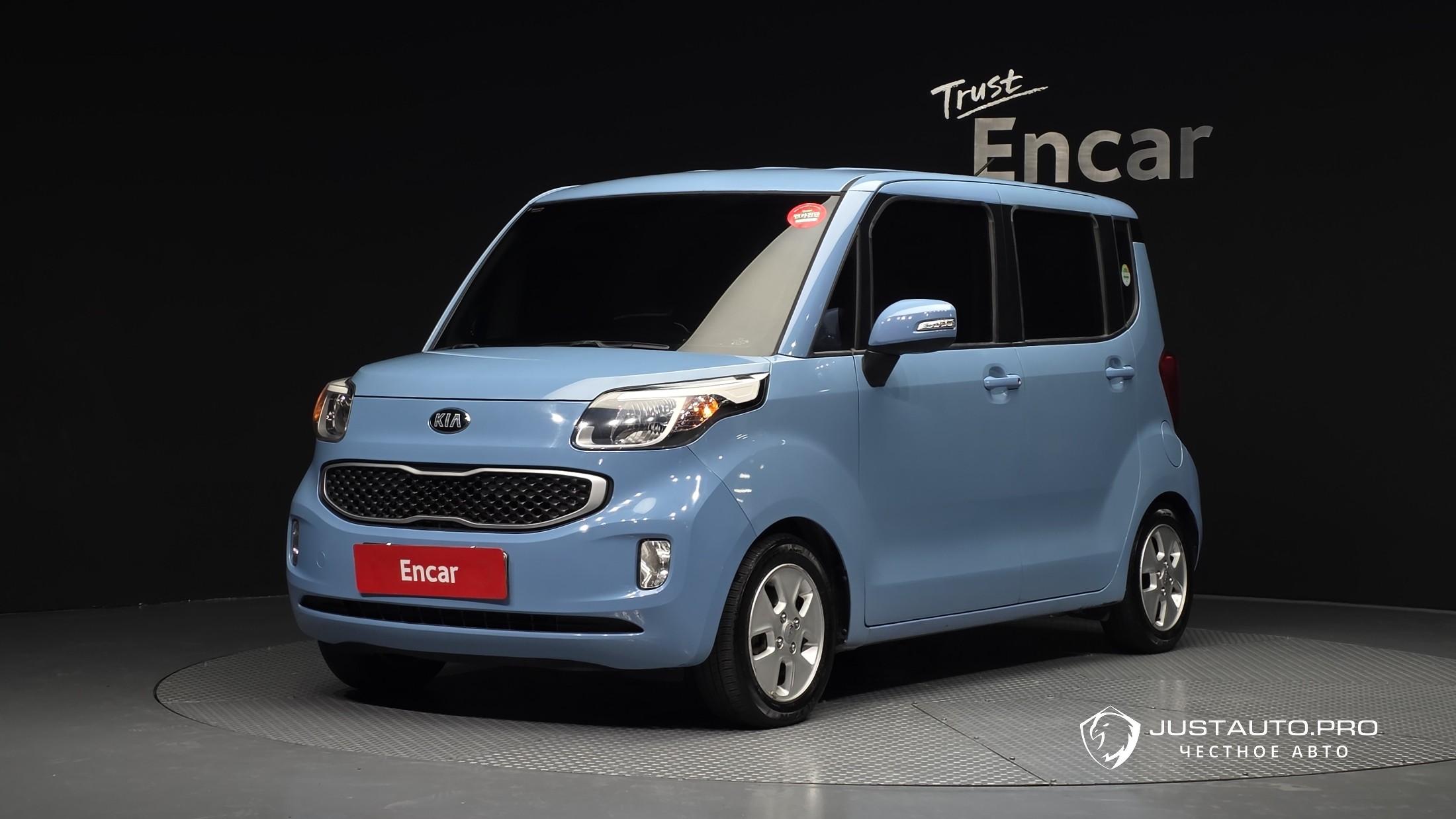 Автомобиль Kia RAY