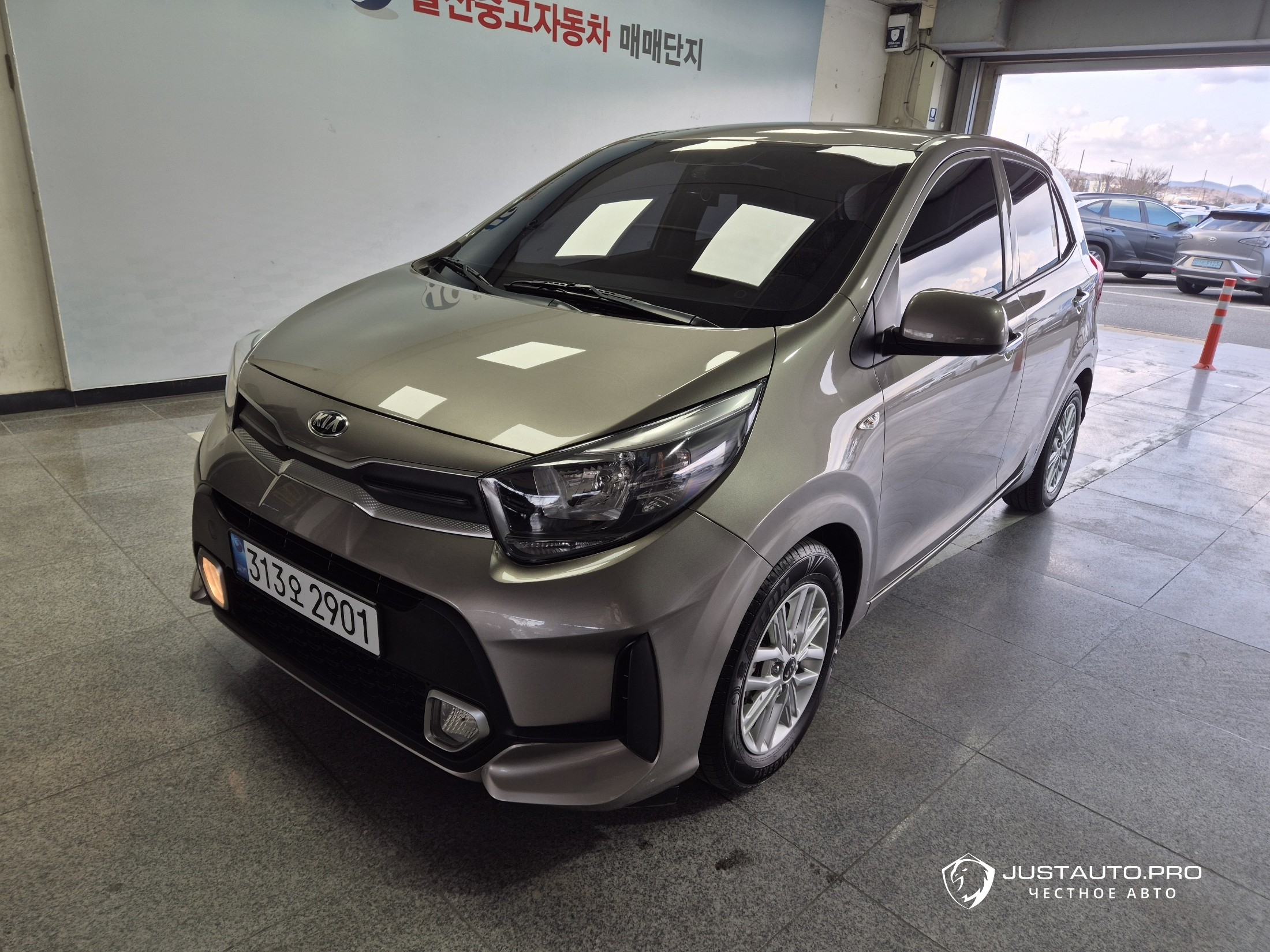 Автомобиль Kia morning