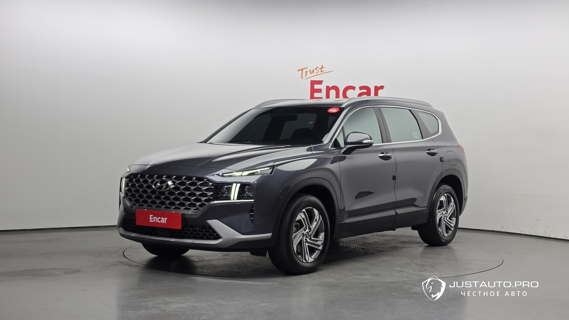 Автомобиль Hyundai Santafe
