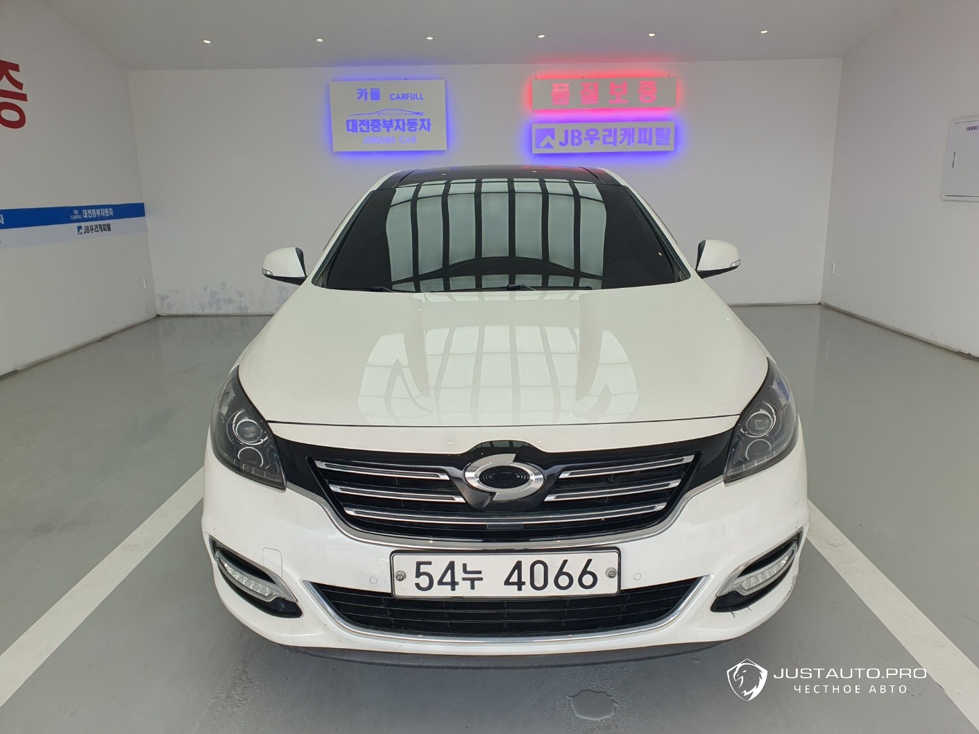 Автомобиль Renault-KoreaSamsung SM7