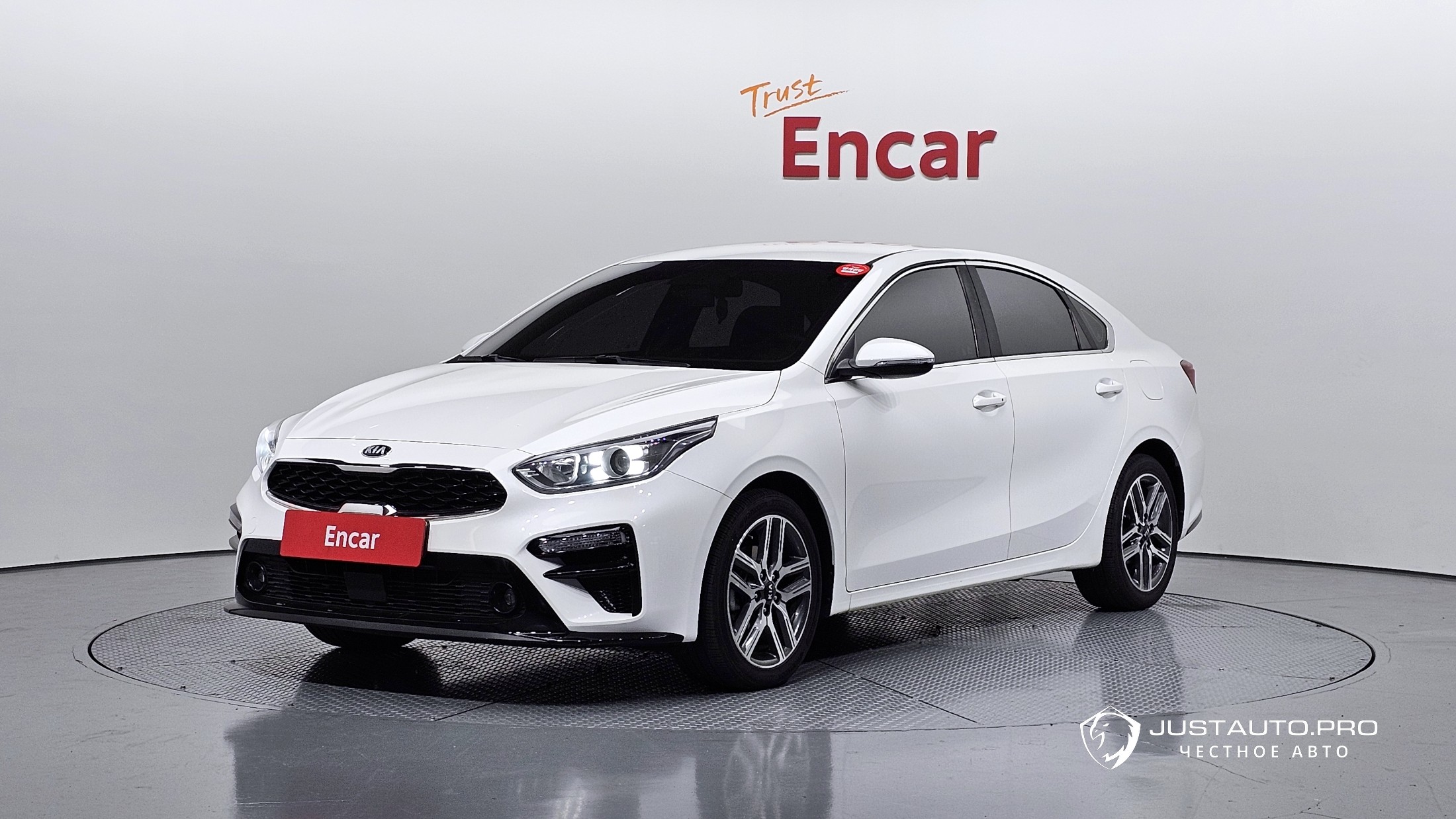 Автомобиль Kia K3