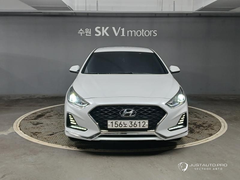 Автомобиль Hyundai Sonata