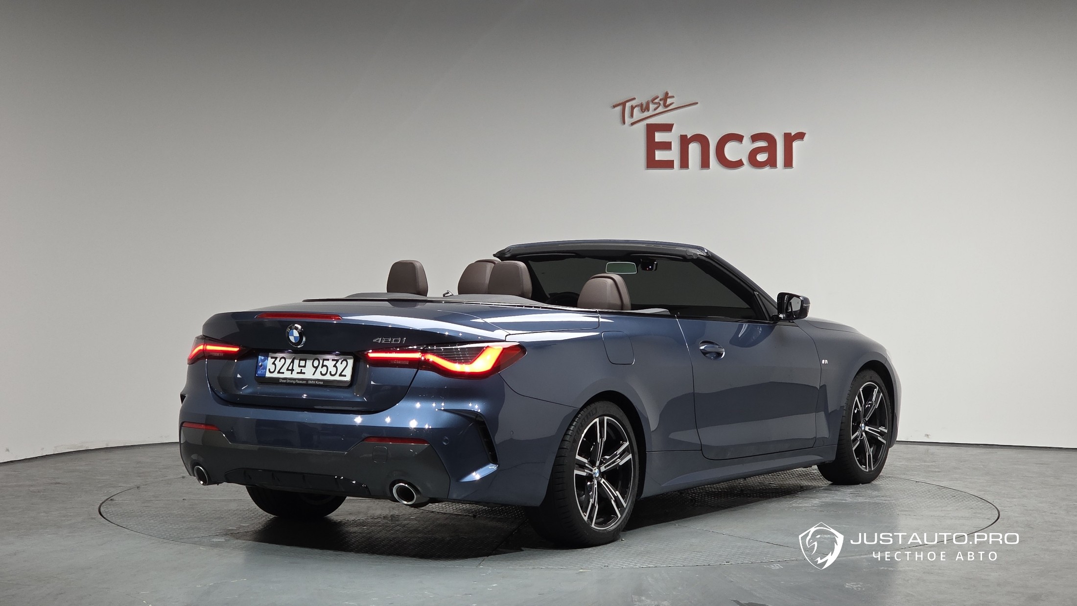 Автомобиль BMW 4-Series