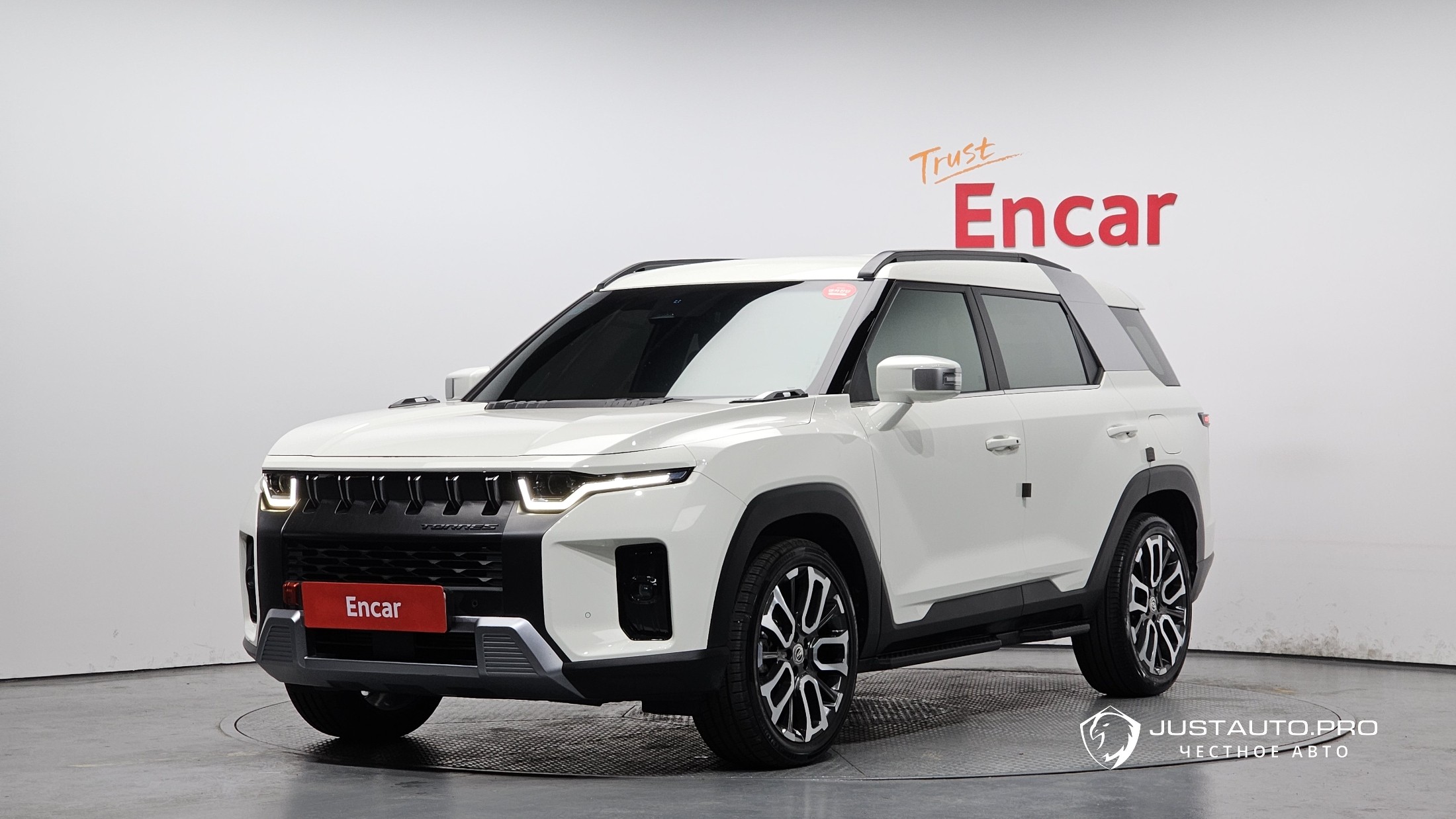 Автомобиль KG_Mobility_Ssangyong Torres