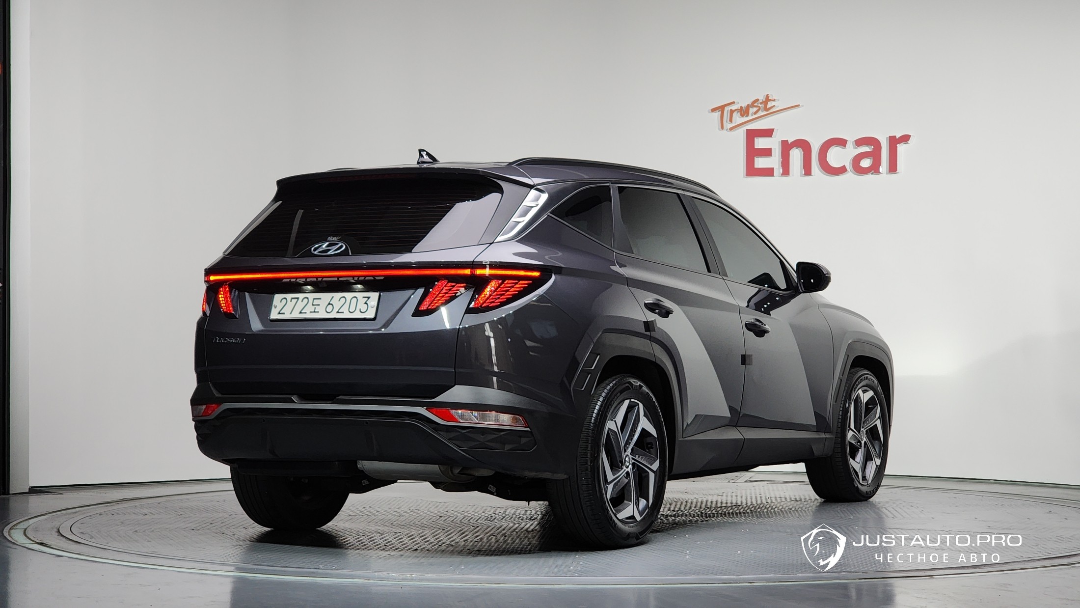 Автомобиль Hyundai Tucson